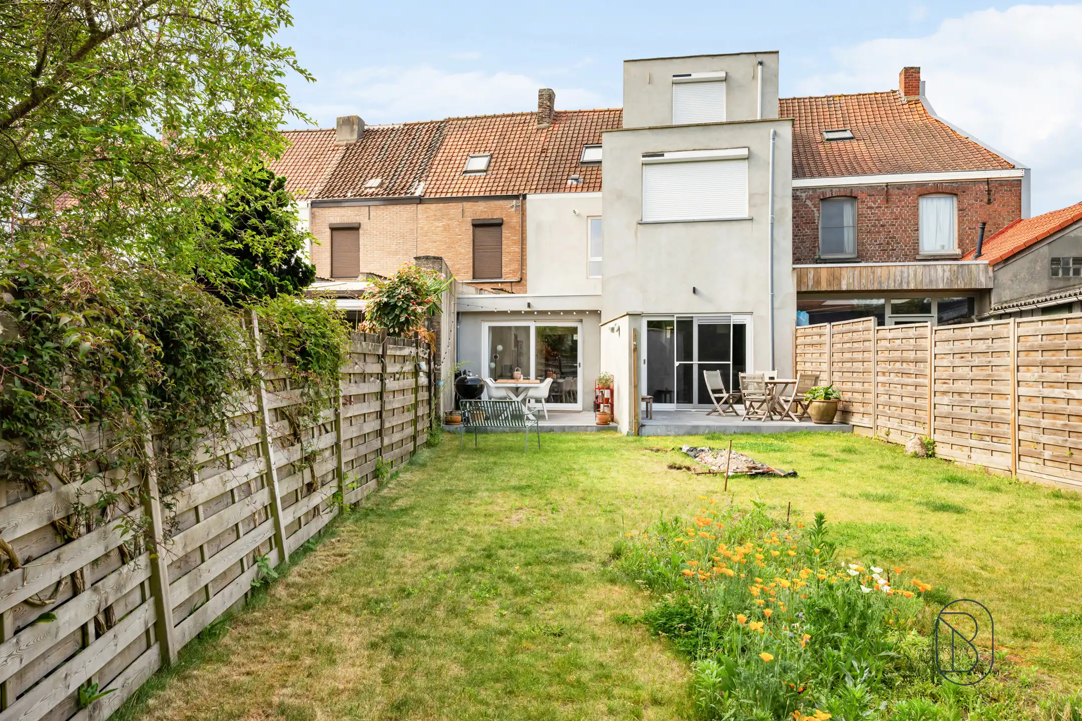 Instapklare woning met zonnige tuin in het hart van Kortrijk foto 20