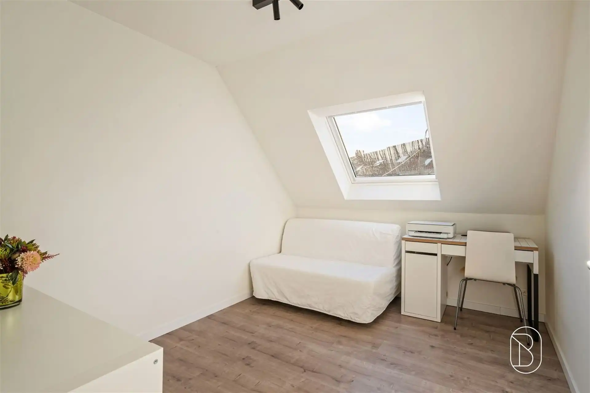 Recente en energiezuinige woning met 3 slk en garagebox foto 16