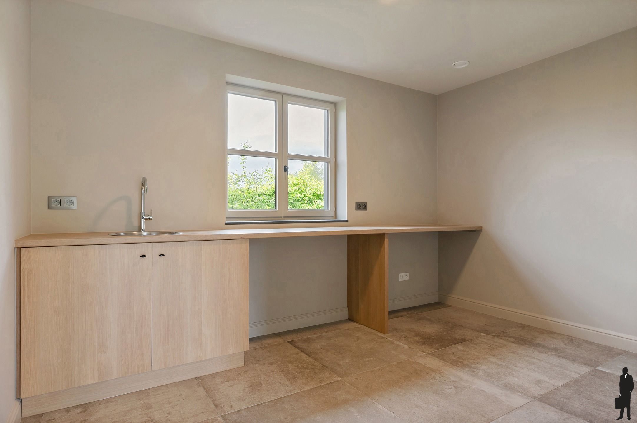 Hoogwaardig, gerenoveerde villa op een perceel van 3.552m² foto 9