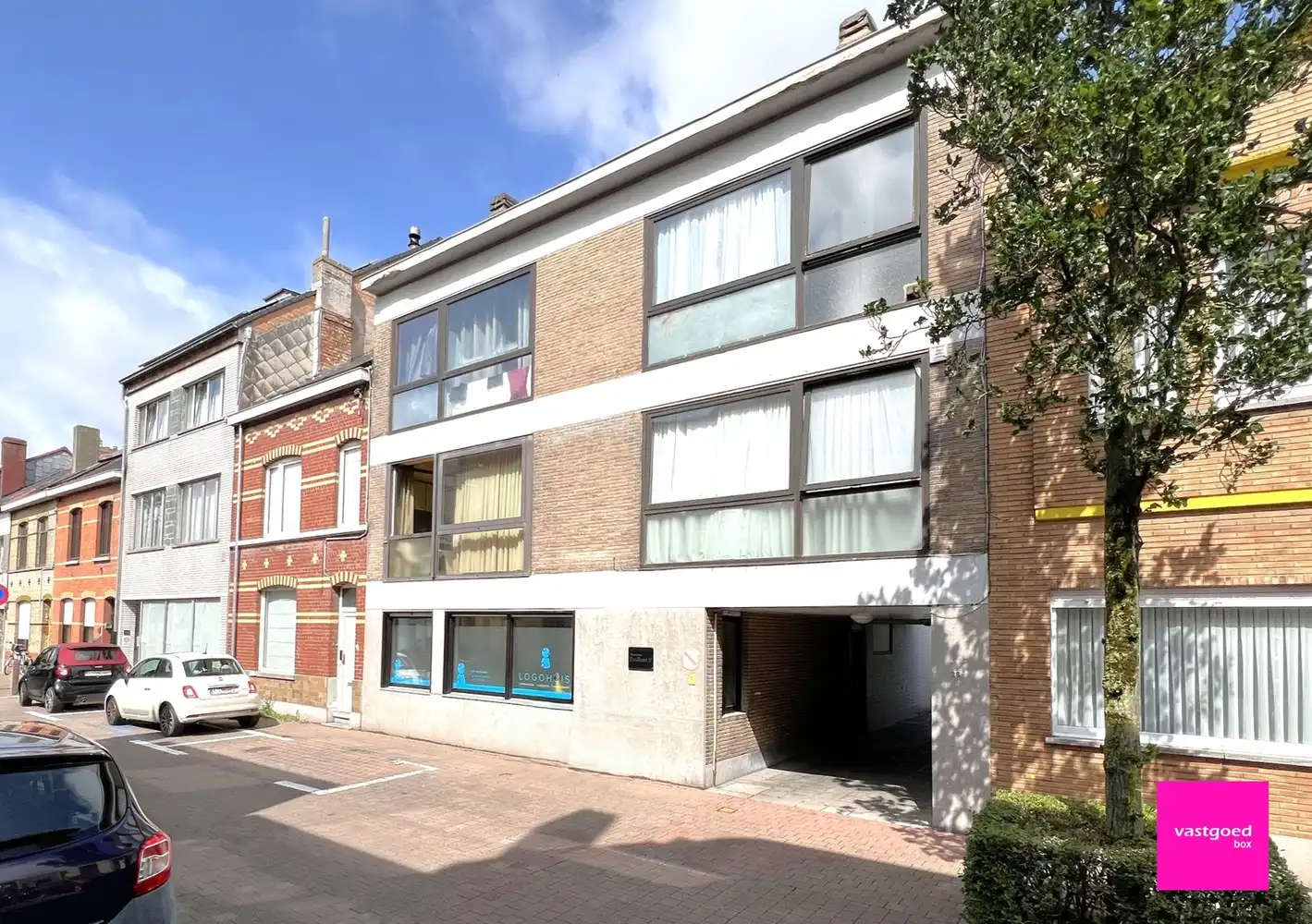 Hoofdfoto van de publicatie: Rustig gelegen gelijkvloers appartement met 3 slaapkamers en terras, Oostende