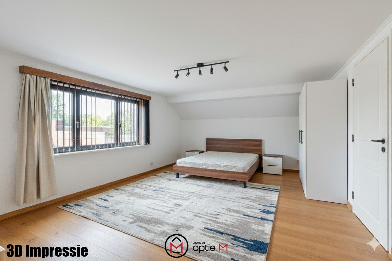 Te renoveren woning met ruim werkhuis foto 23