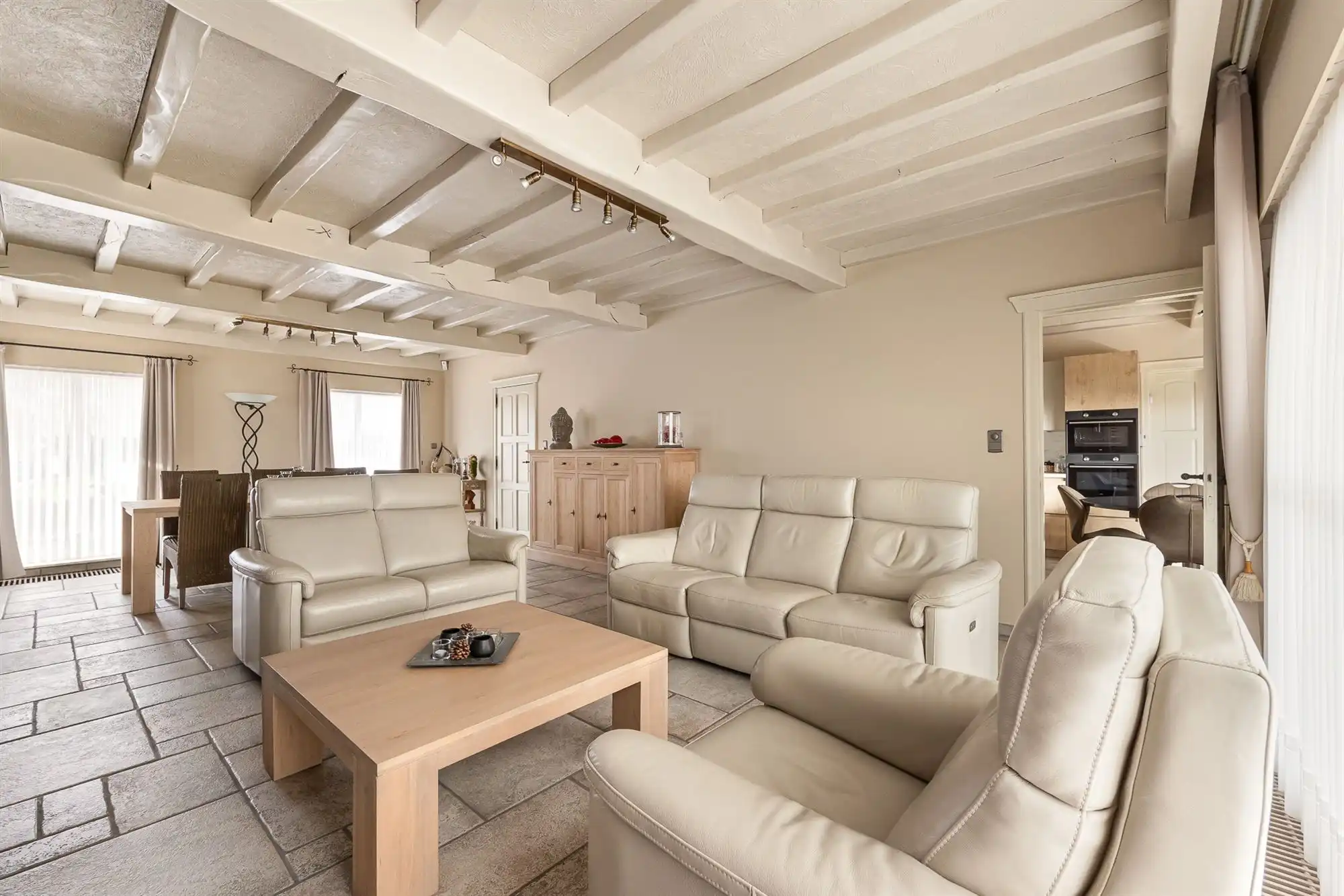 Instapklare woning met tuin in Beerzel foto 6