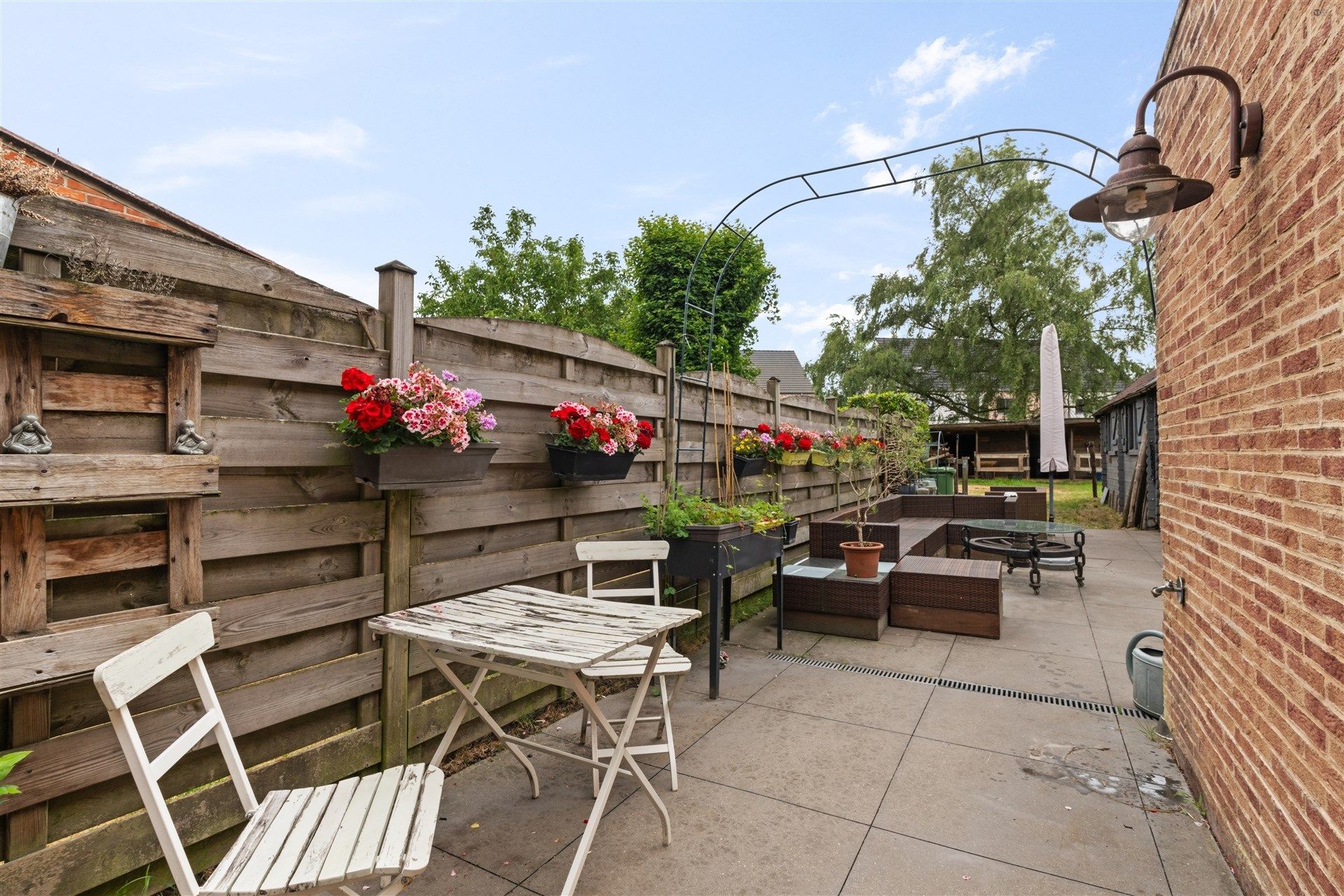 Half open bebouwing op 607m² foto 5