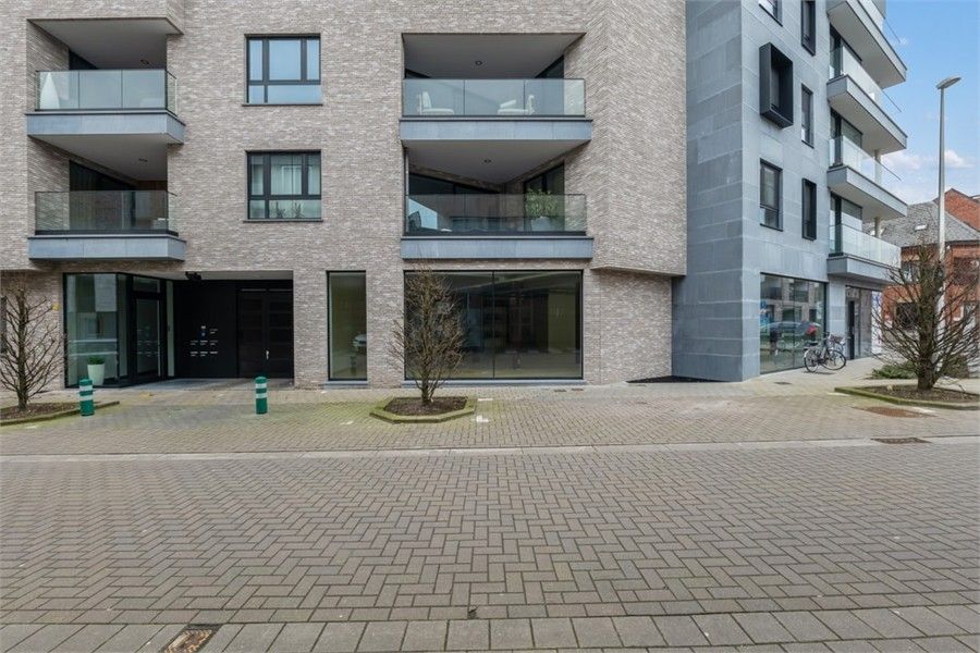UNIEK CASCO HANDELSPAND VAN 238M² OP EEN TOPLOCATIE IN HASSELT foto 26