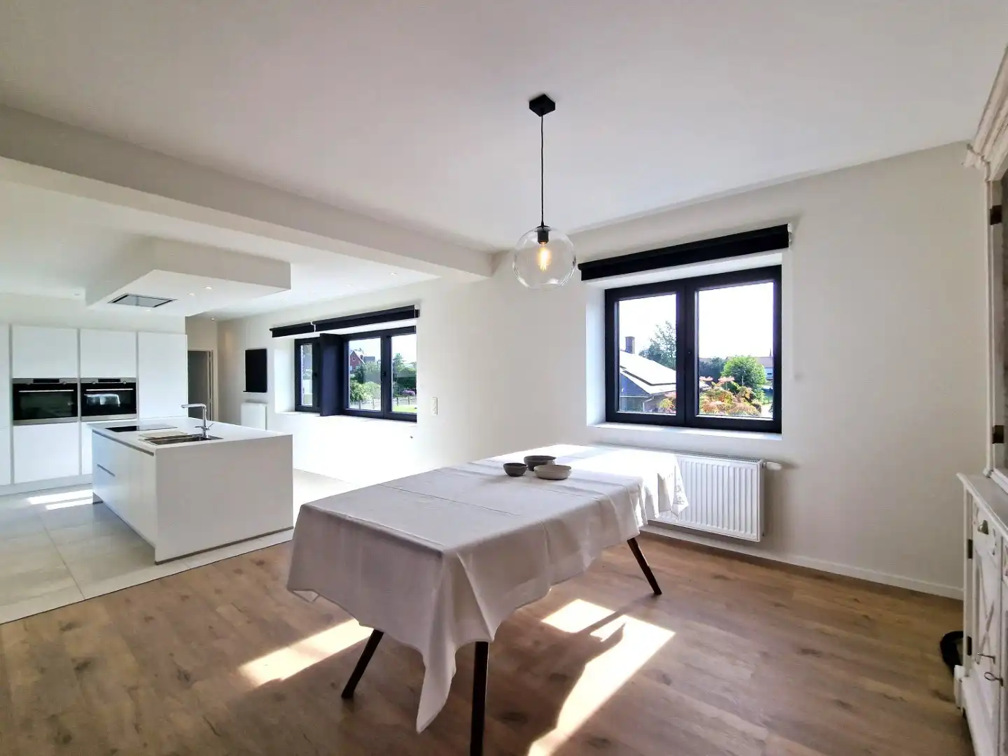 Centraal gelegen duplex-appartement te Wezemaal foto 6