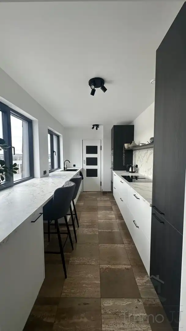 Appartement in het centrum met panoramisch zicht. foto 2