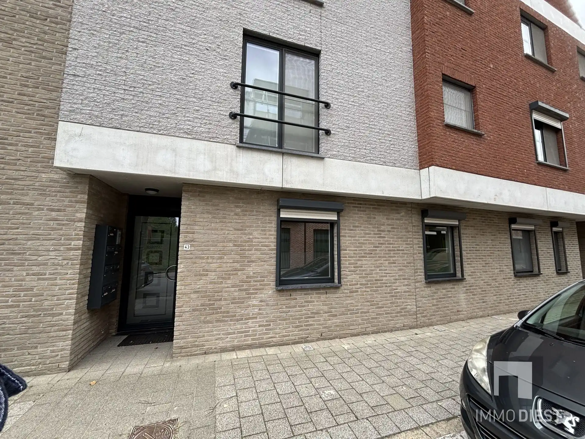 Energiezuinig appartement in centrum met kelder en garagebox foto 40
