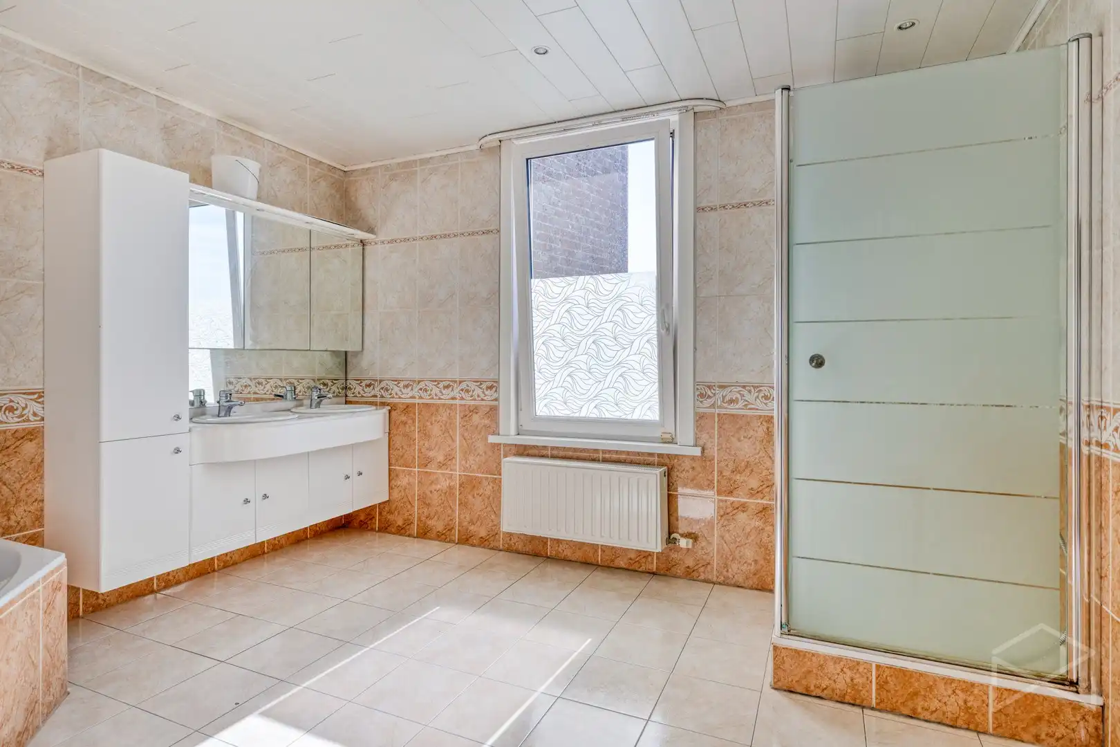 Handelspand met woonst (315m²) te koop in Ham foto 23