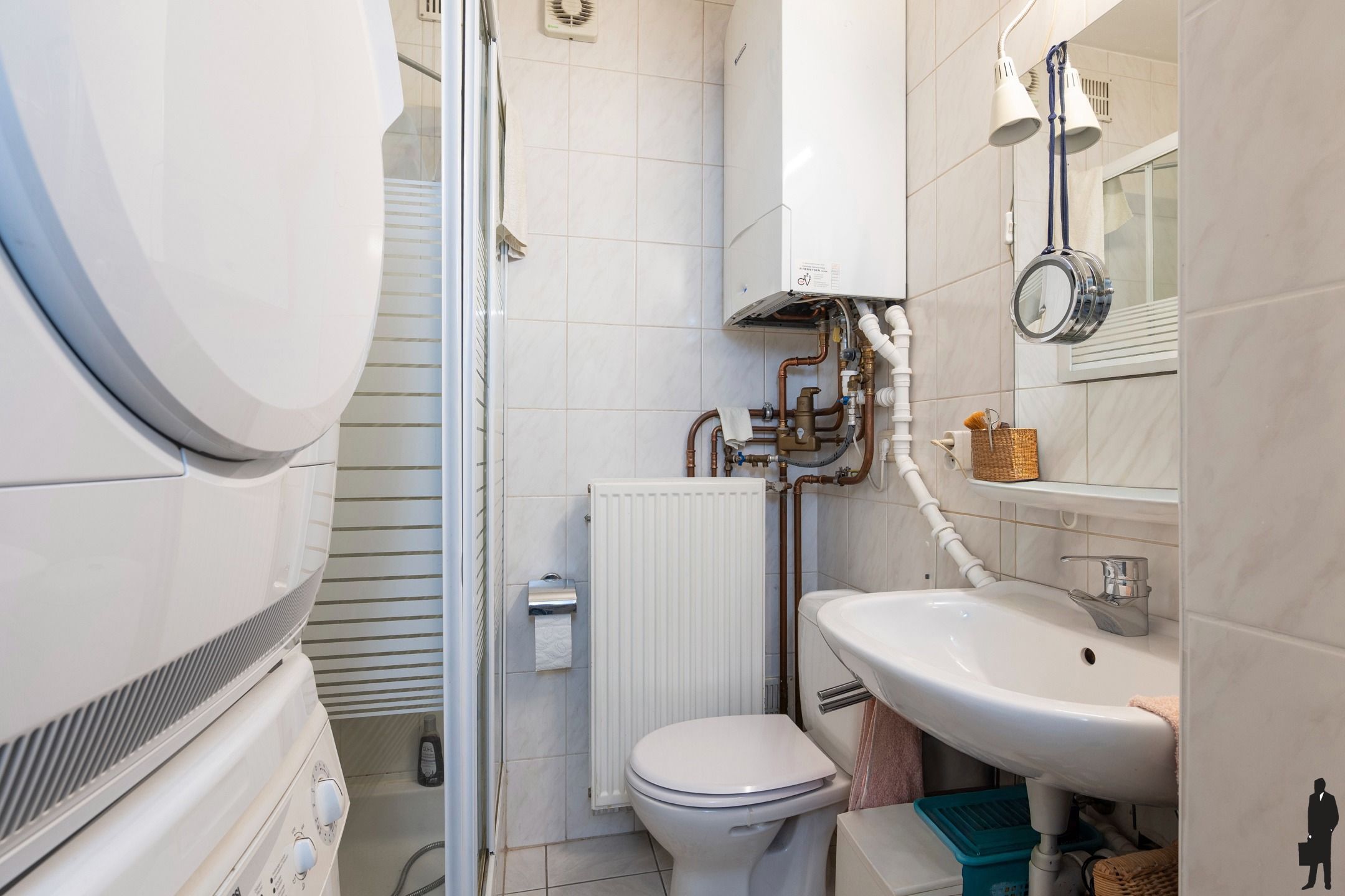 Gelijkvloerse studio met terras en berging centrum Turnhout foto 5