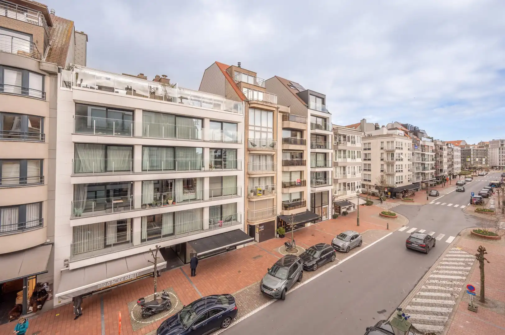 Pied-à-terre heel goed gelegen in het centrum van Knokke, op enkele passen van de zee en de winkels. foto 3