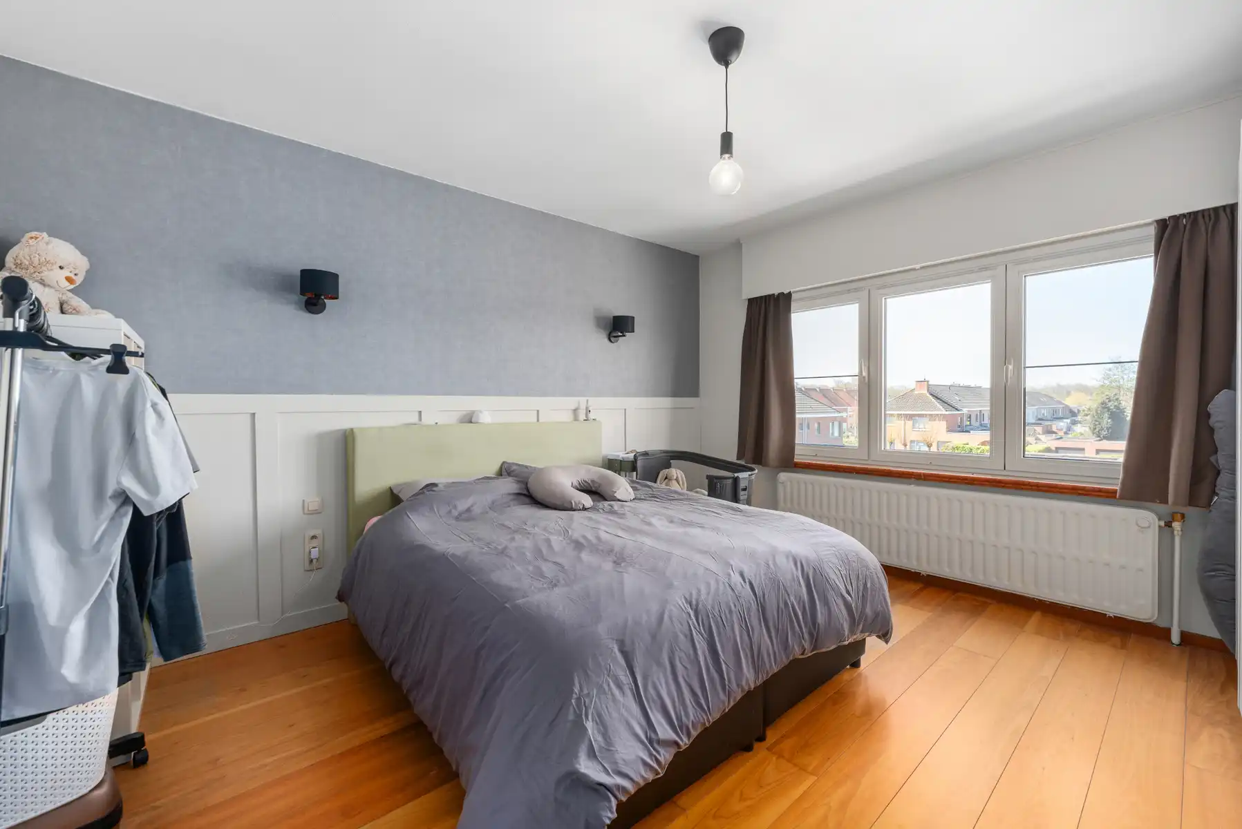 Instapklare woning met garage en tuin foto 7