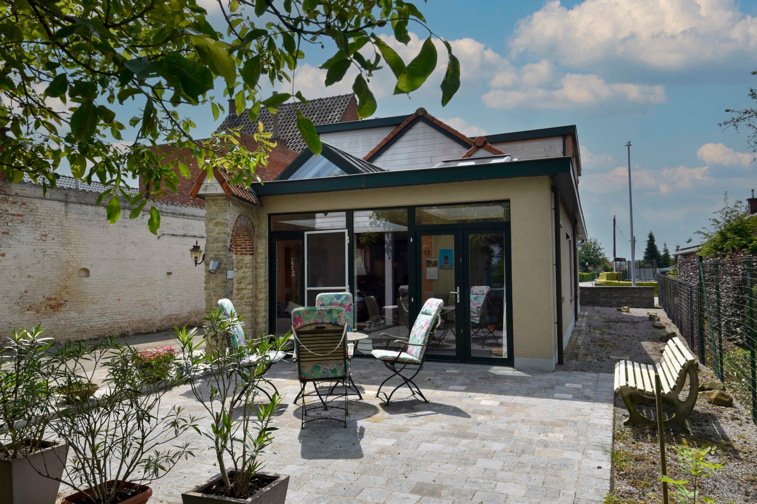 Topper: Woning met magazijn in Meerdonk foto 5