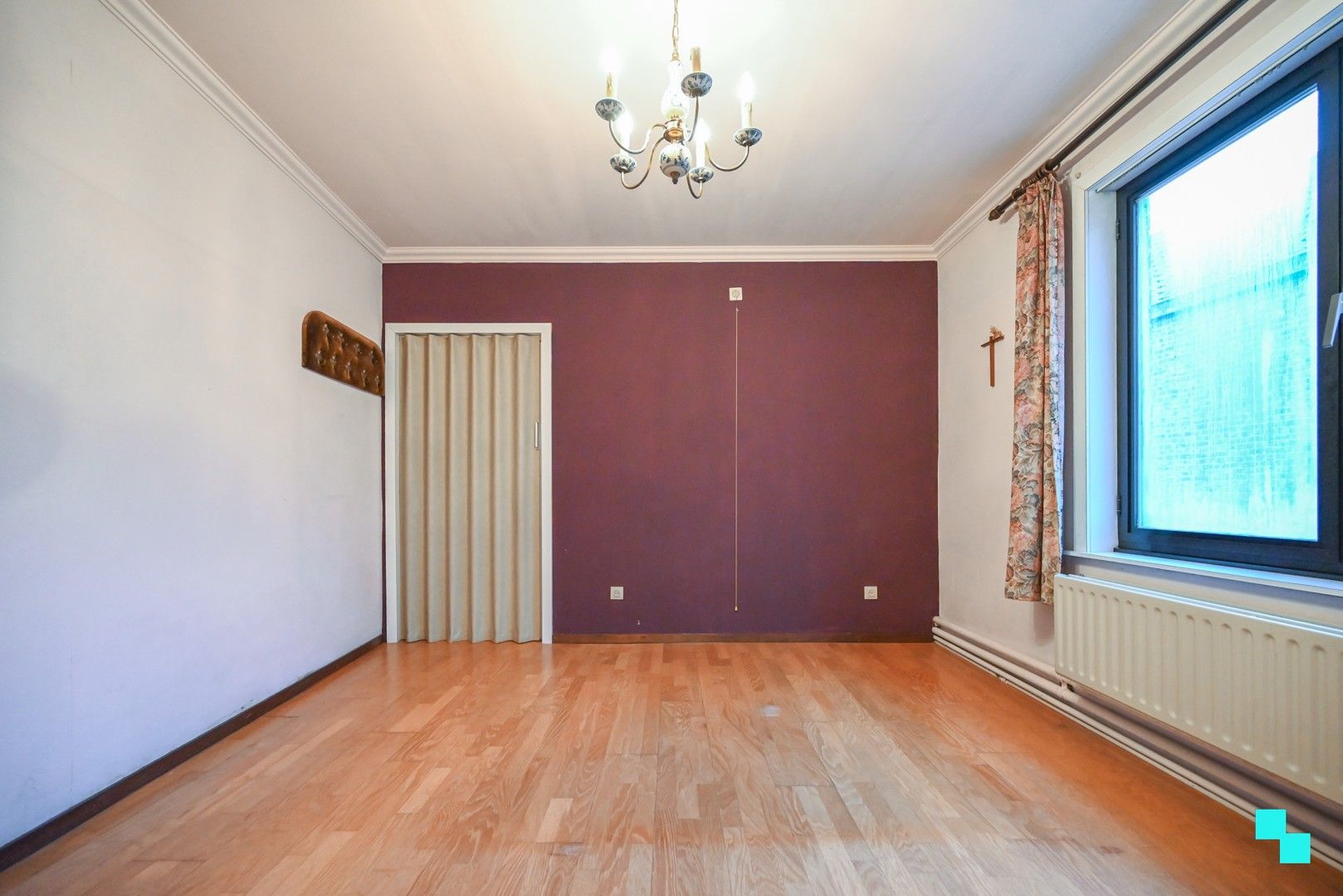 Ruime woonst met tal van mogelijkheden nabij centrum Izegem foto 23