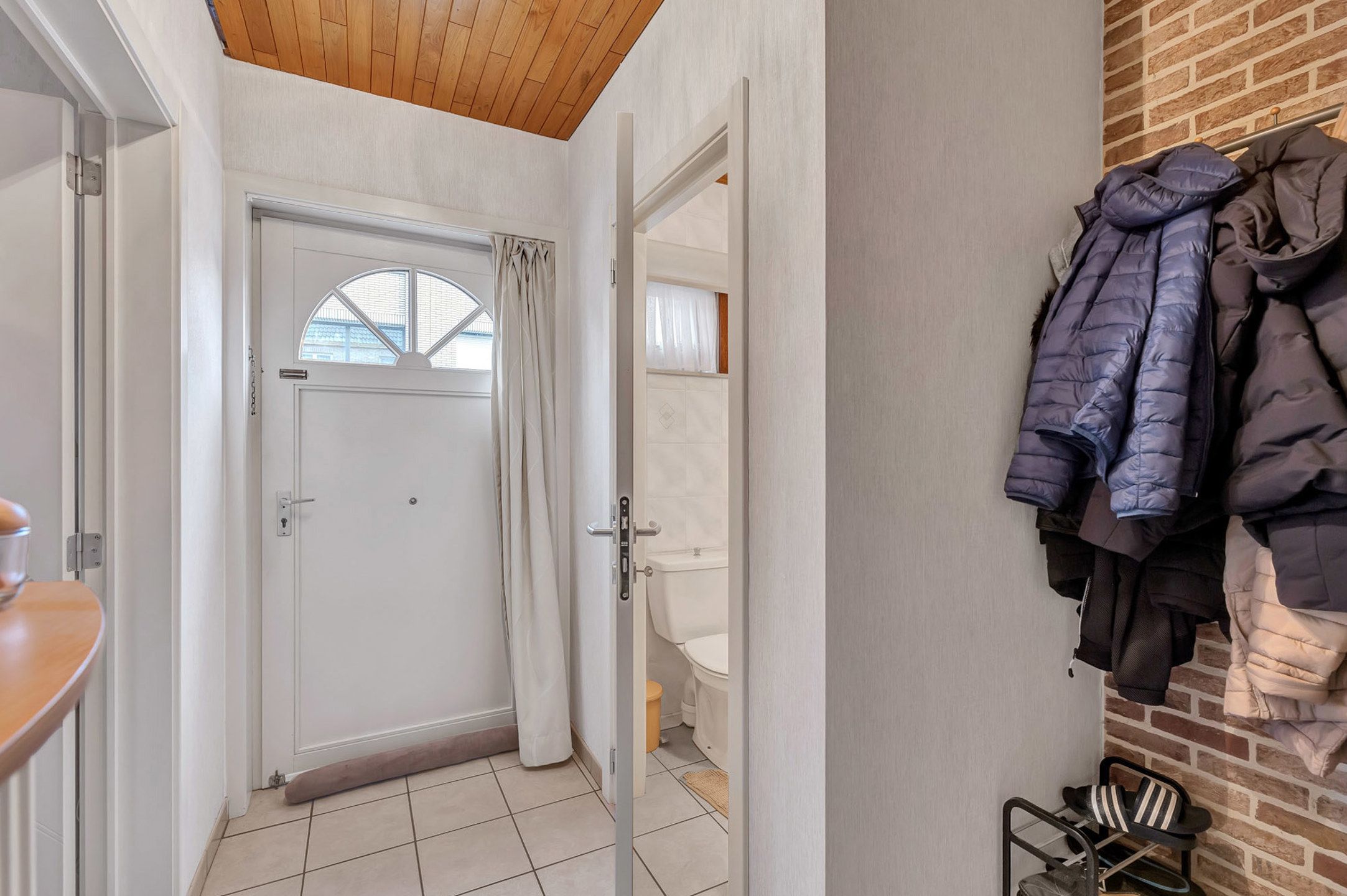 Instapklare HOB met 3 slpks, garage en tuin foto 3