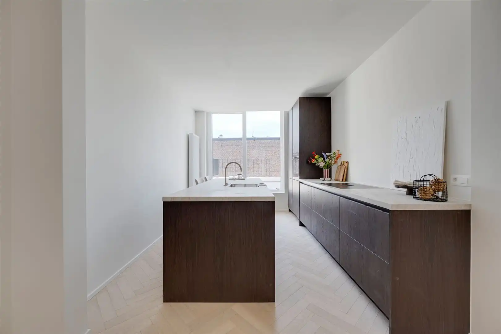 Appartement met terras en Parijse flair in Sint-Andries foto 4