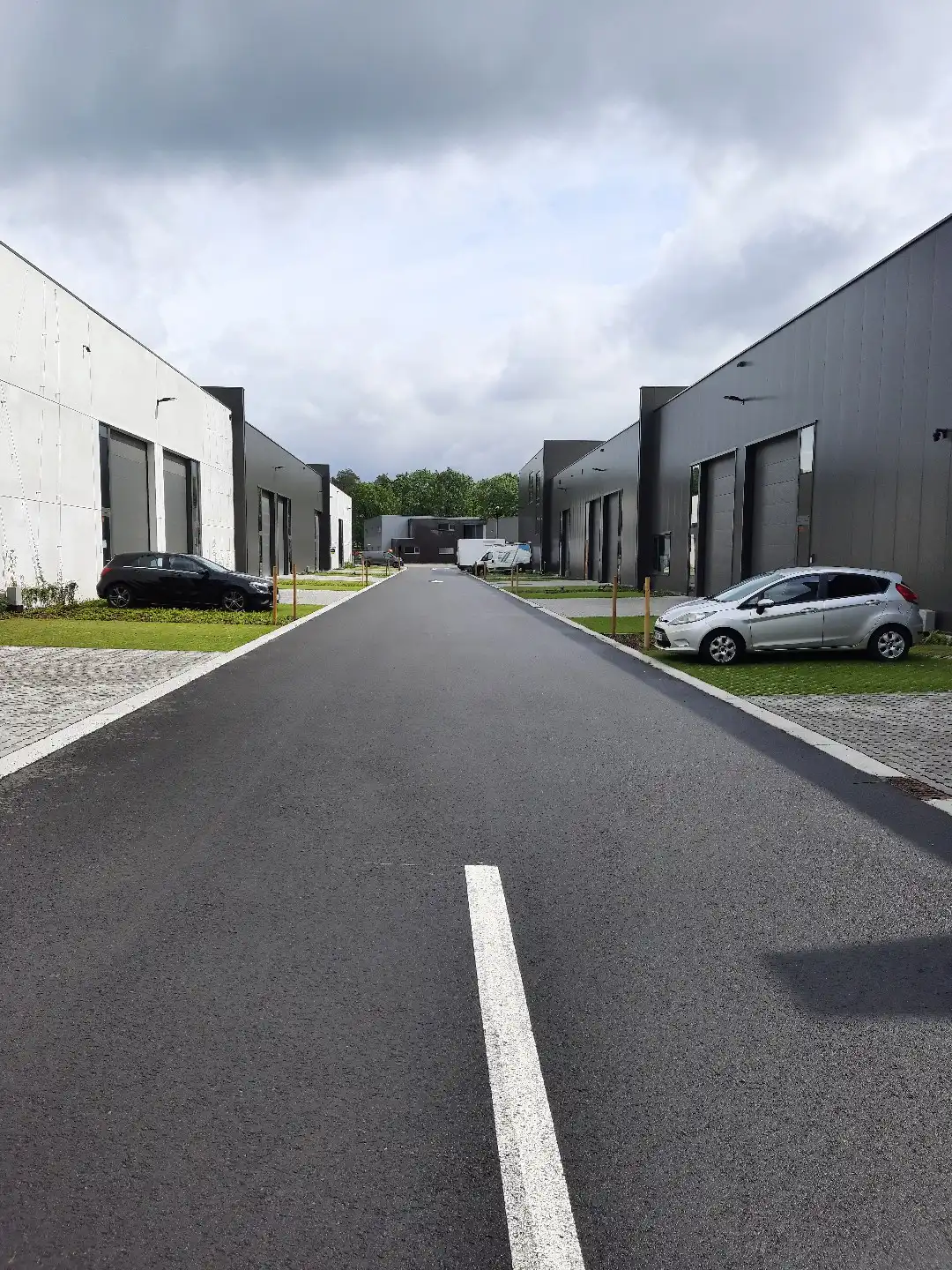 PARK AS: Splinternieuwe KMO-unit van 144 m² met flexibele invulling en professionele uitstraling. foto 8