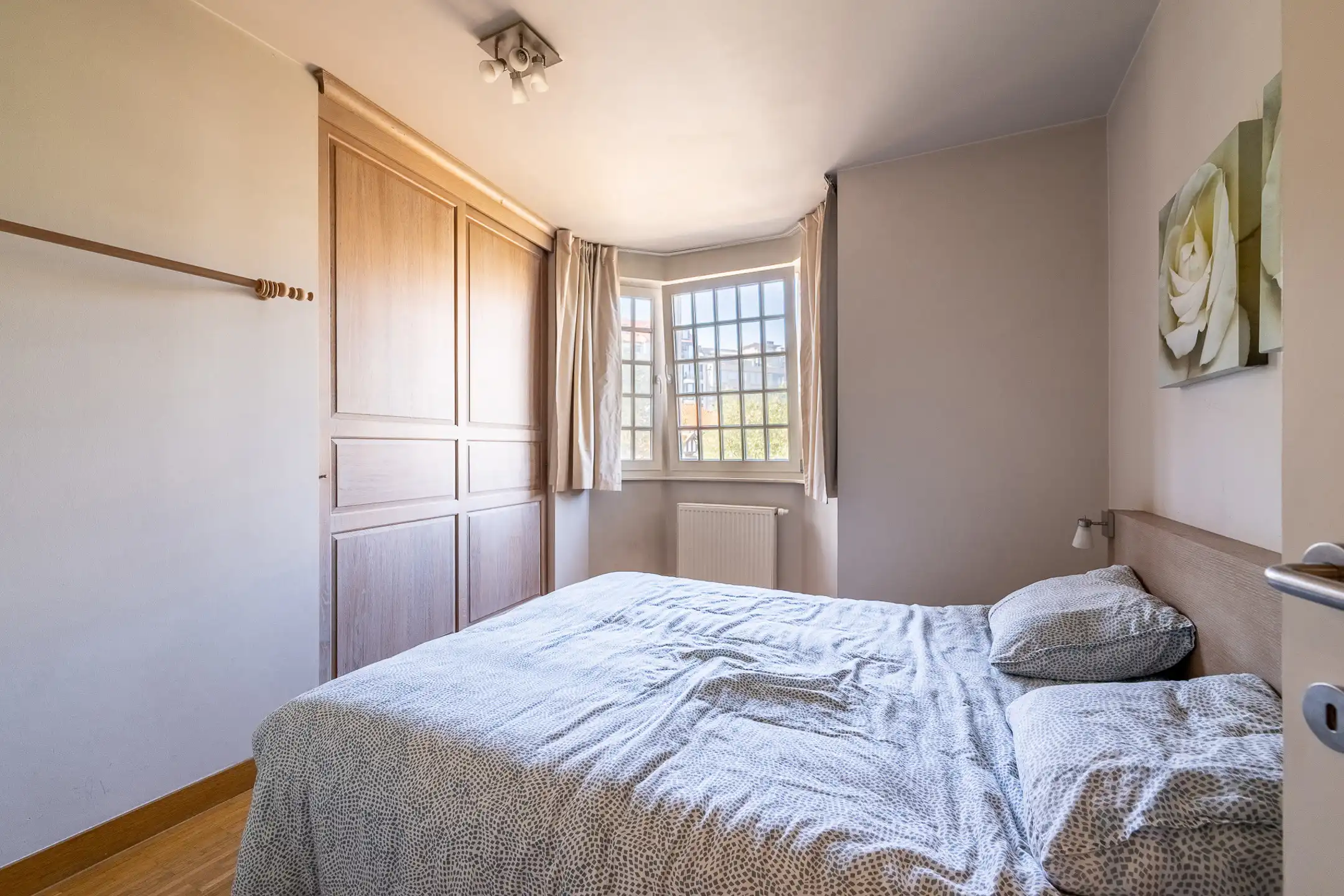 Gemeubeld wonen in de Eugène Ysayelaan foto 13