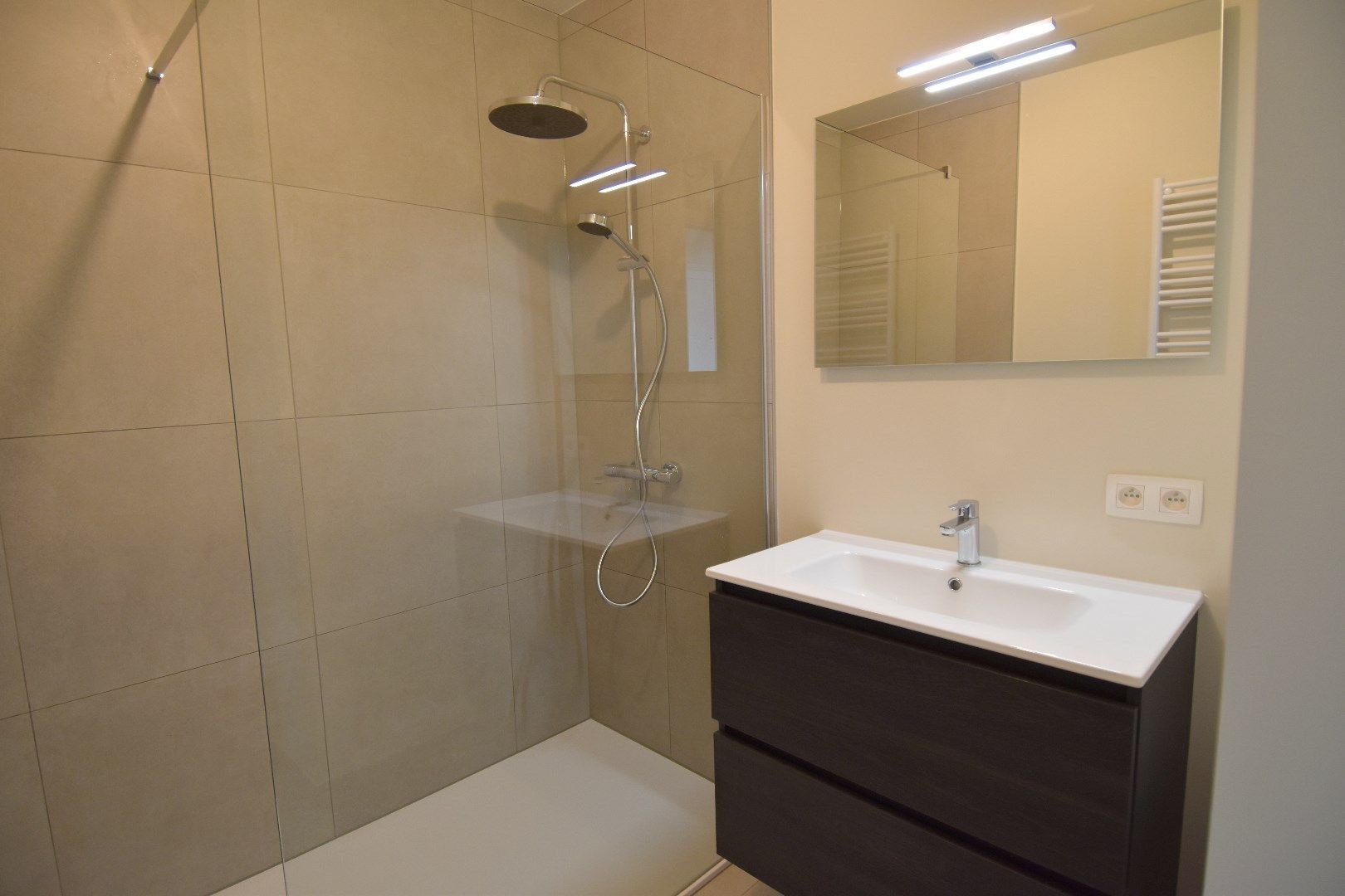 Luxe penthouse appartement met 2 terrassen in Gullegem foto 10