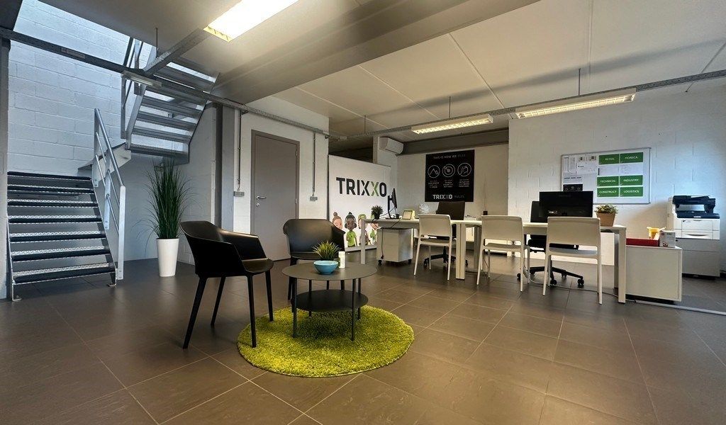 Commercieel gelegen kantoor te huur aan R4 in Mariakerke (Gent) foto 3