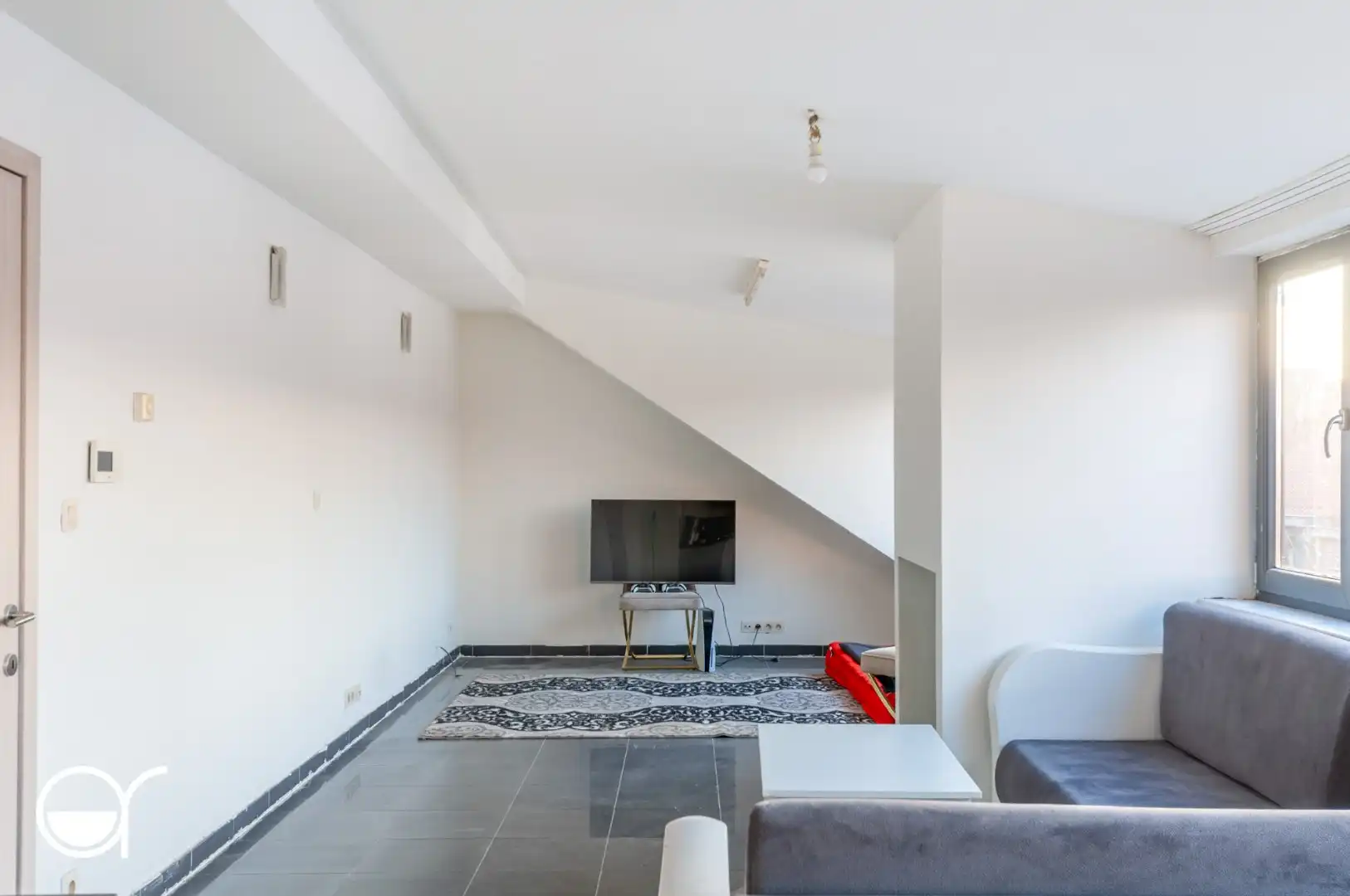 Centraal gelegen 2- slaapkamerappartement aan het nieuw gerechtshof foto 4