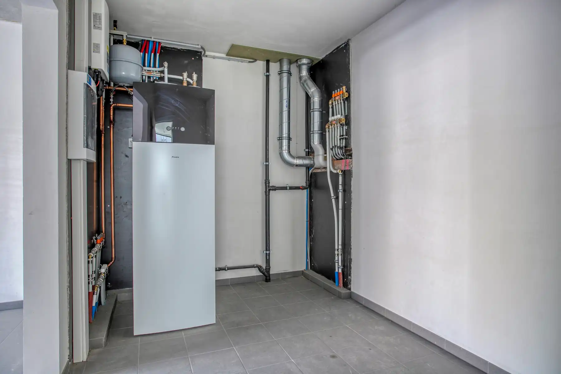 Ruime HOB met garage, tuin & 3 slaapkamers op toplocatie! foto 17