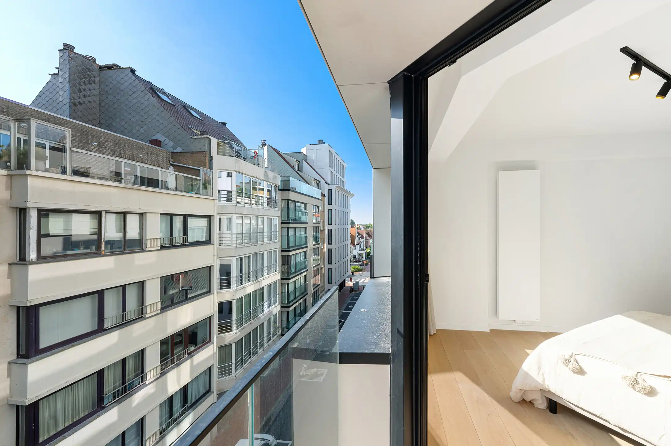 Lichtrijk appartement in hartje Zoute nabij Driehoeksplein foto 22