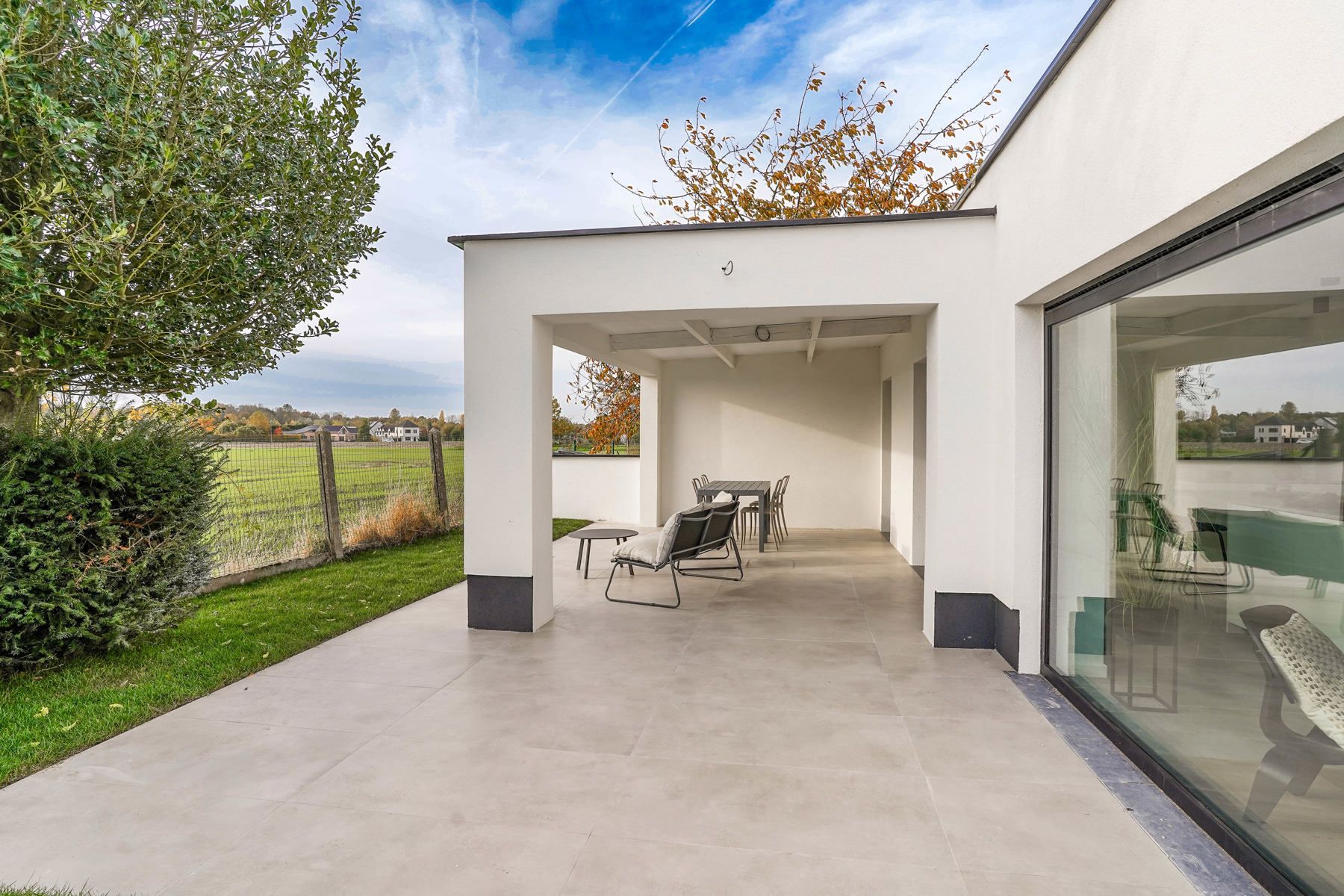 Fantastisch gelegen, compleet gerenoveerde half open bebouwing te Londerzeel foto 27