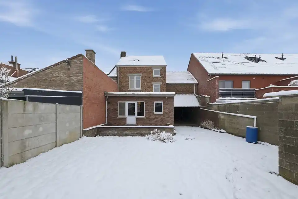 CHARMANTE WONING MET KARAKTER, RUIMTE EN UITZONDERLIJK POTENTIEEL OP RUIM PERCEEL foto 24