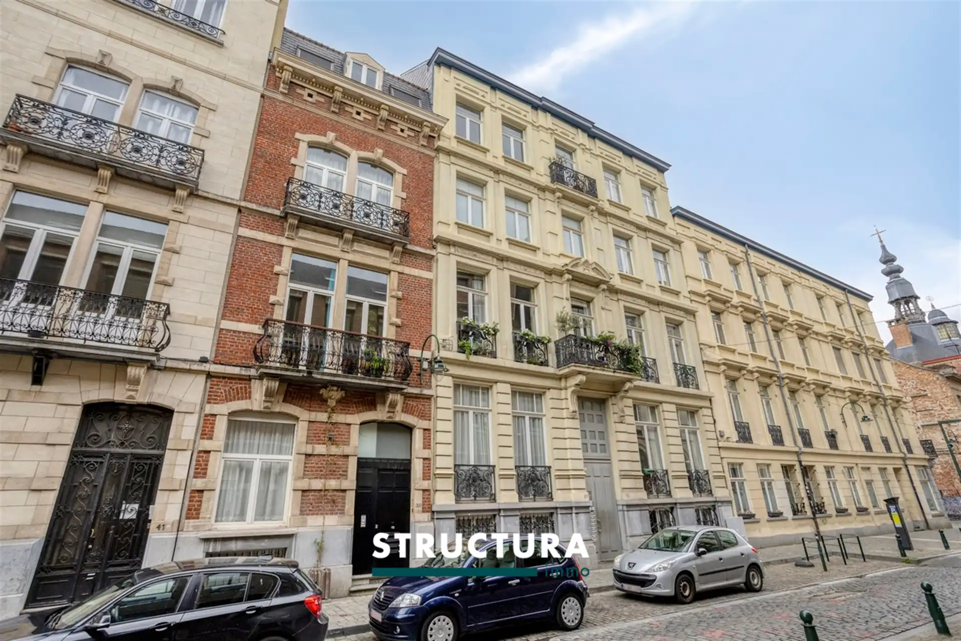 Prachtig modern gelijkvloers appartement met een aangename terras/binnenplaats. foto 26