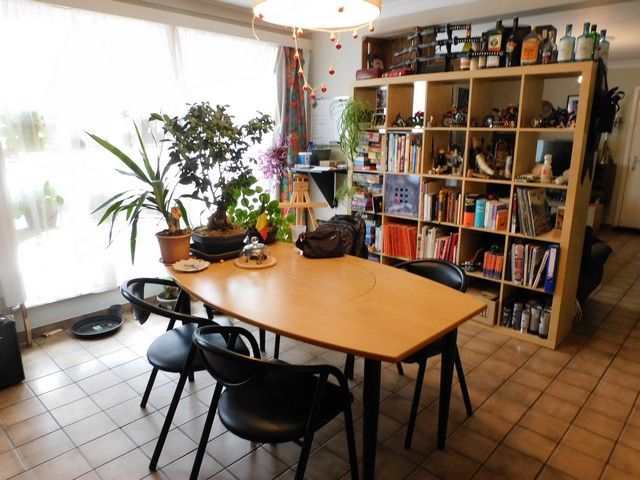 Gelijkvloers appartement met garage foto 5