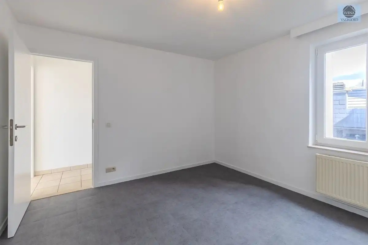 LICHTRIJK APPARTEMENT MET 2 SLAAPKAMERS IN CENTRUM GERAARDSBERGEN foto 9