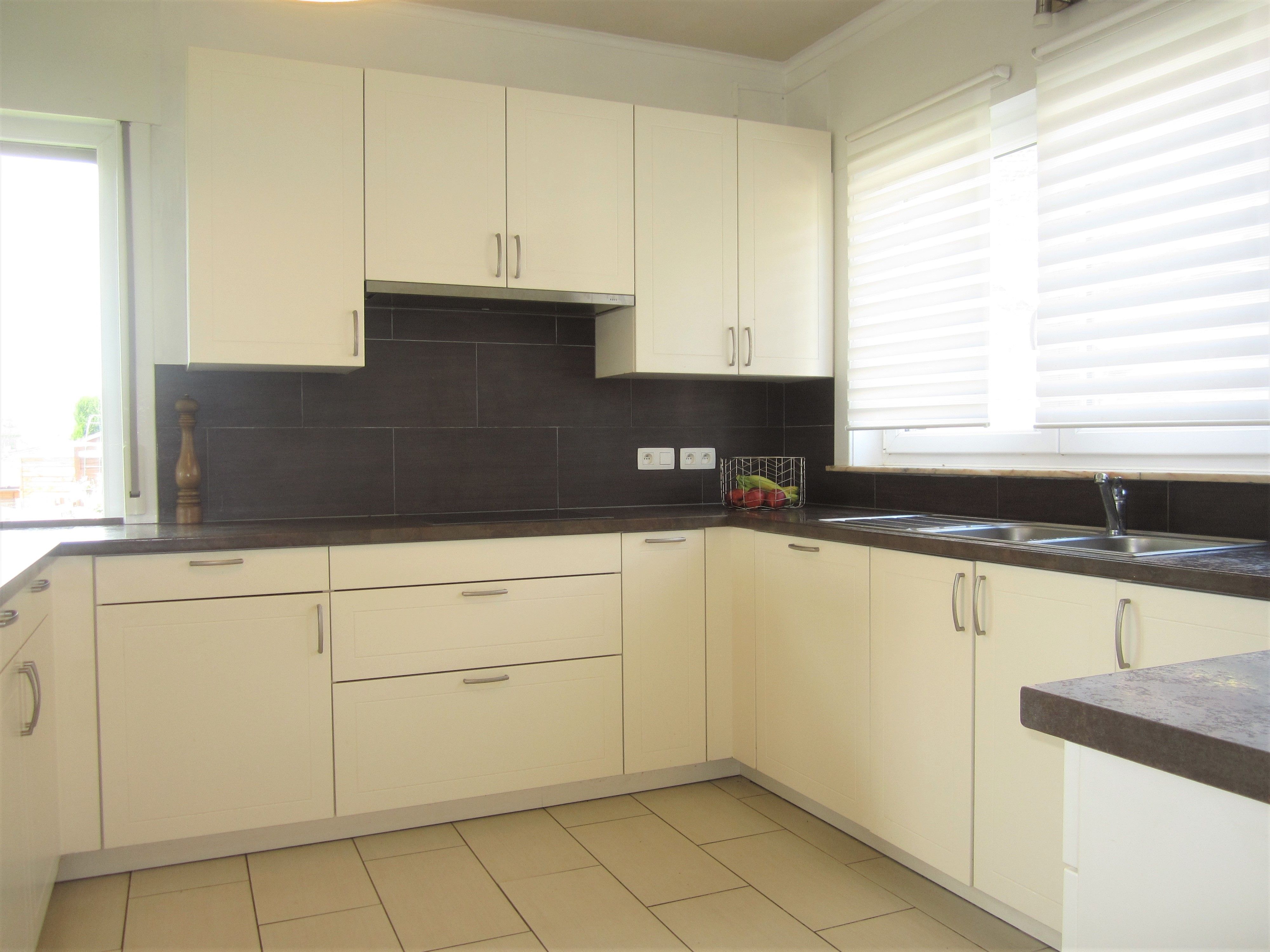Charmante open bebouwing op 559m² met mooie aangelegde tuin.  foto 15