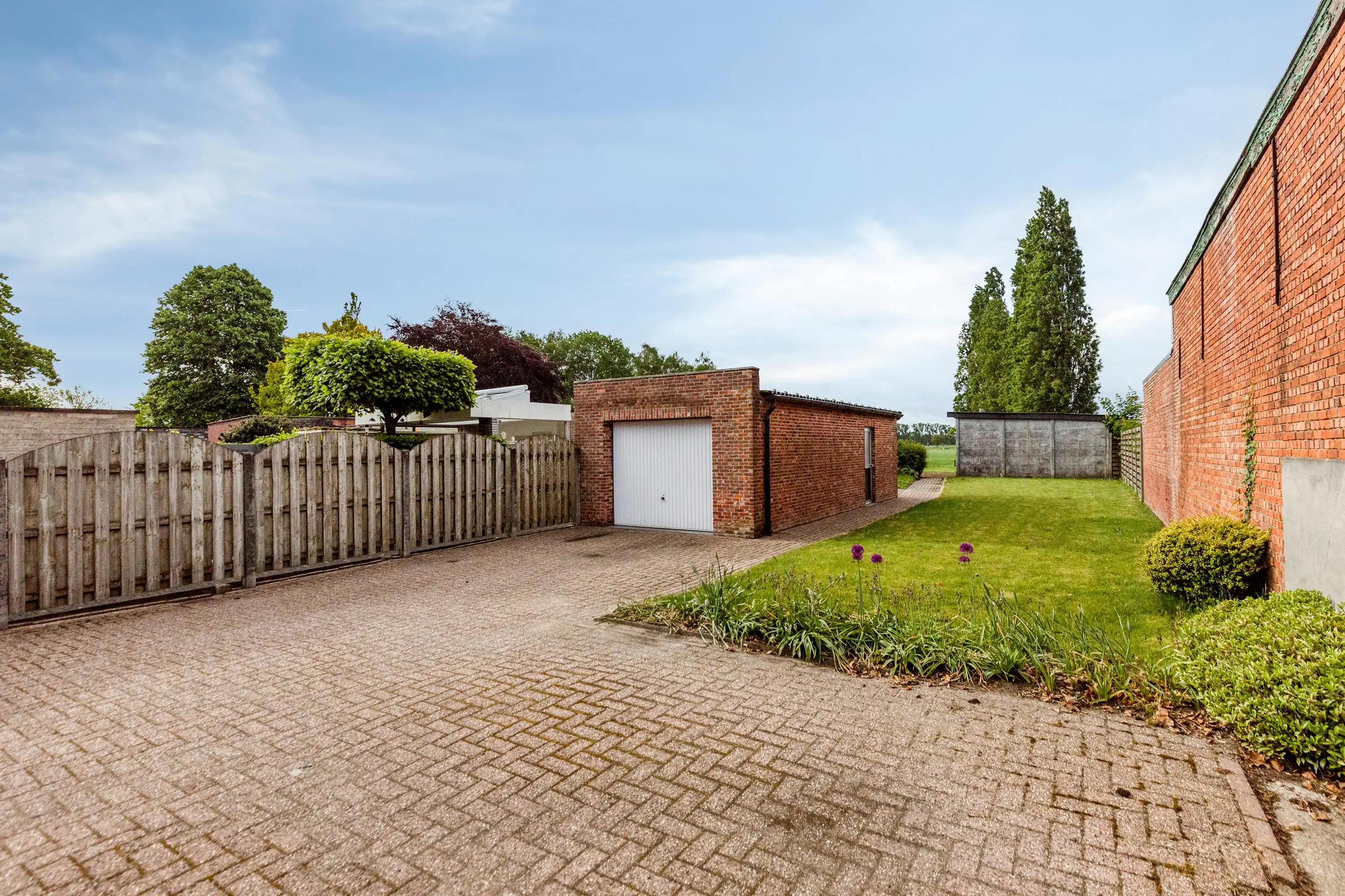 Huis met 4 slaapkamers en grote tuin te koop in Wuustwezel! foto 37