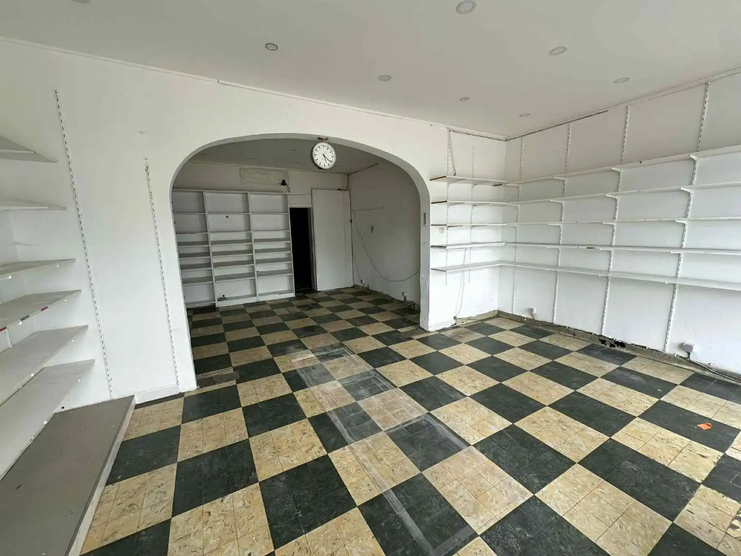 Commerciële ruimte te huur De Robianostraat 120 - - 2150 Borsbeek