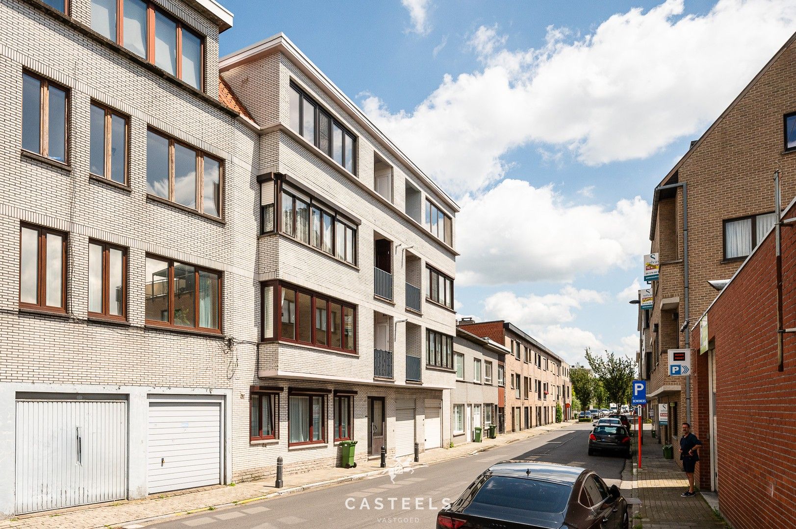 Stijlvol appartement met terras in Gent te koop foto 2