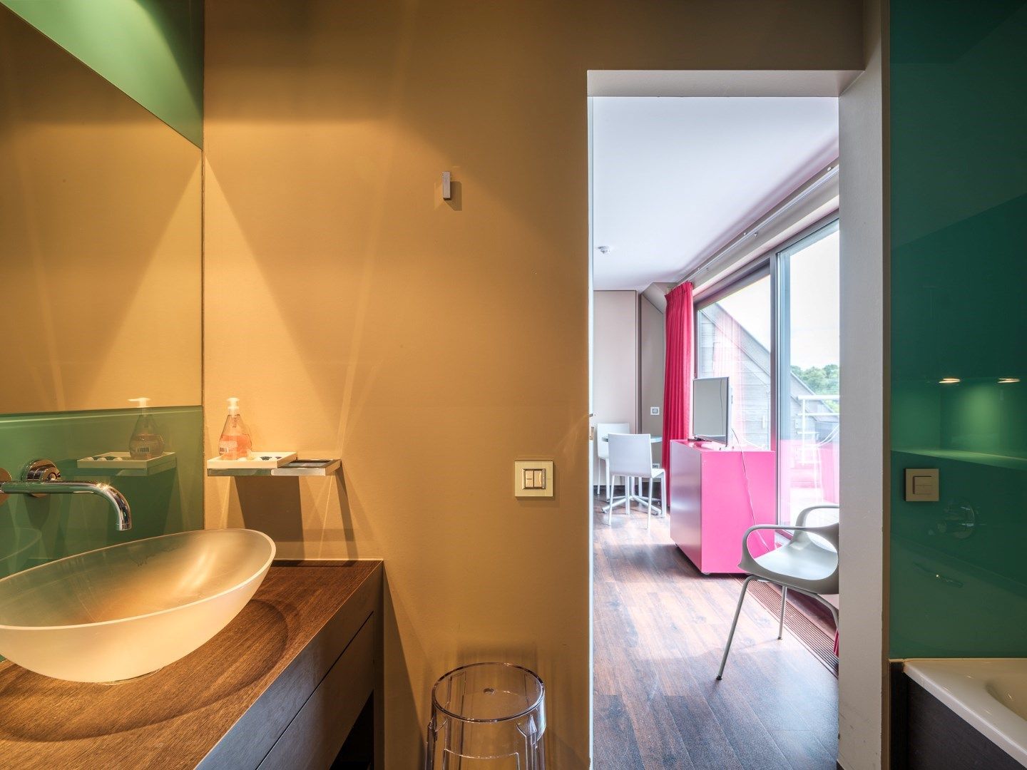 Uniek medisch vastgoed in hartje Sint-Martens-Latem – Instapklaar & professioneel uitgerust foto 22