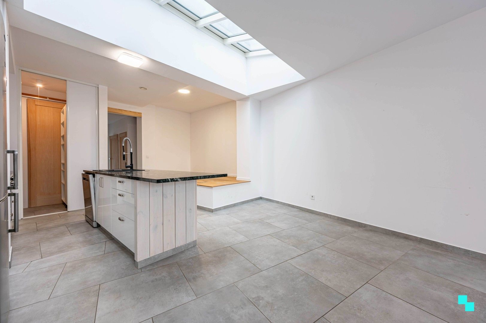 Instapklare, energiezuinige woning te Oostrozebeke foto 5