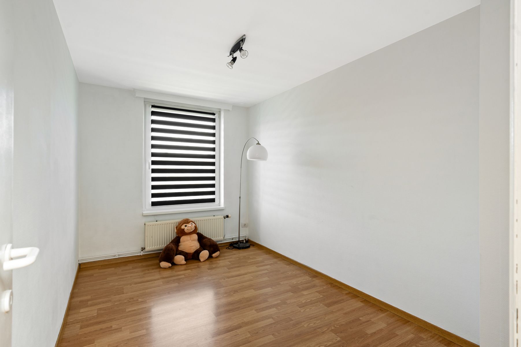 Ruime beletagewoning met extra breedte en EPC-label B in rustige wijk foto 11