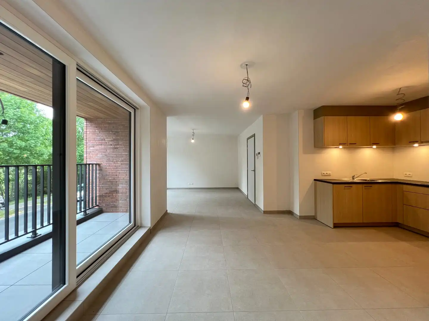 Nieuwbouwappartement met 2 slaapkamers en 2 terrassen te Ieper foto 6