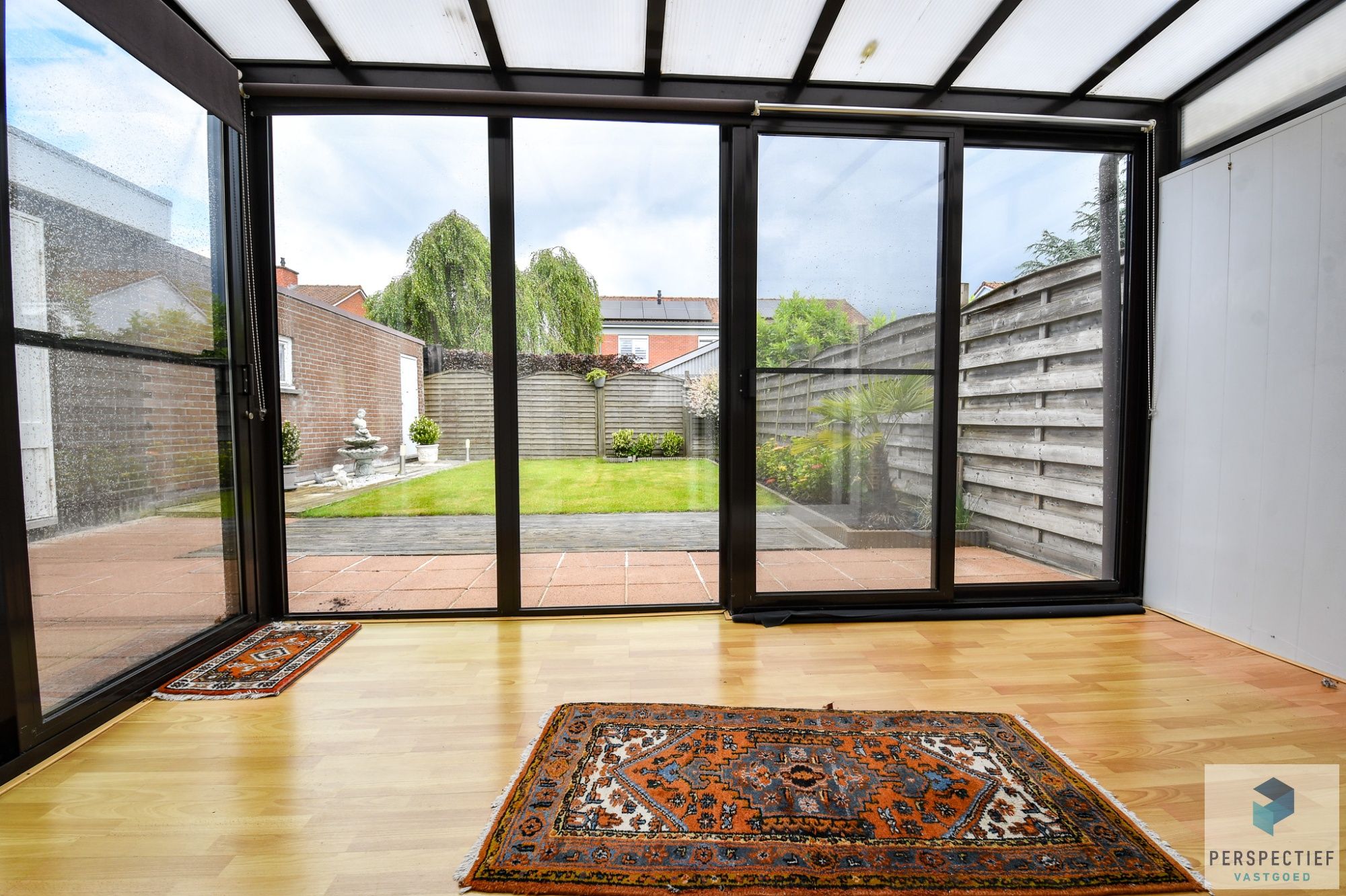 Centraal gelegen woning met GROTE garage/atelier foto 3