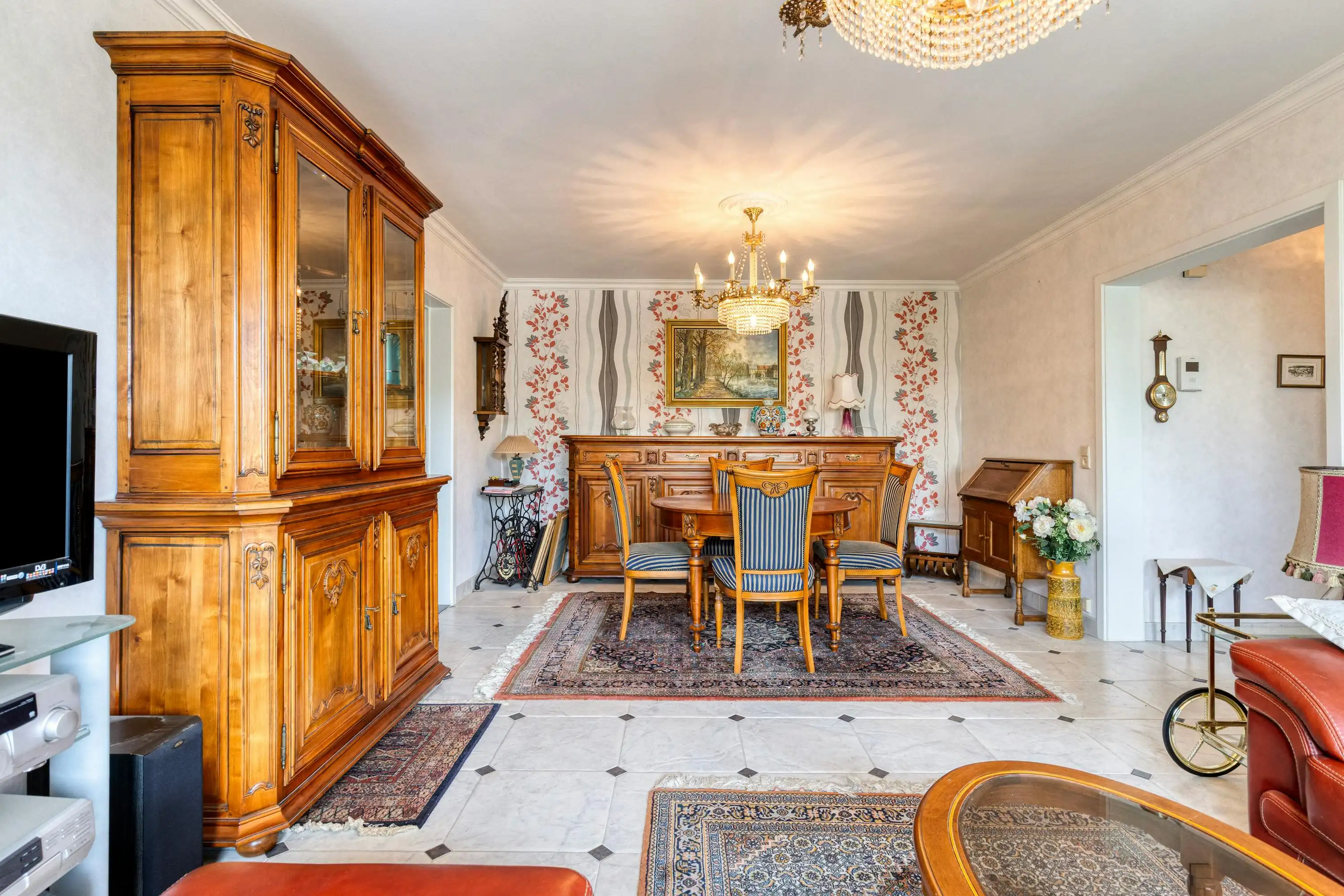 Te renoveren appartement met 2 slaapkamers in Bosuil-wijk! foto 4