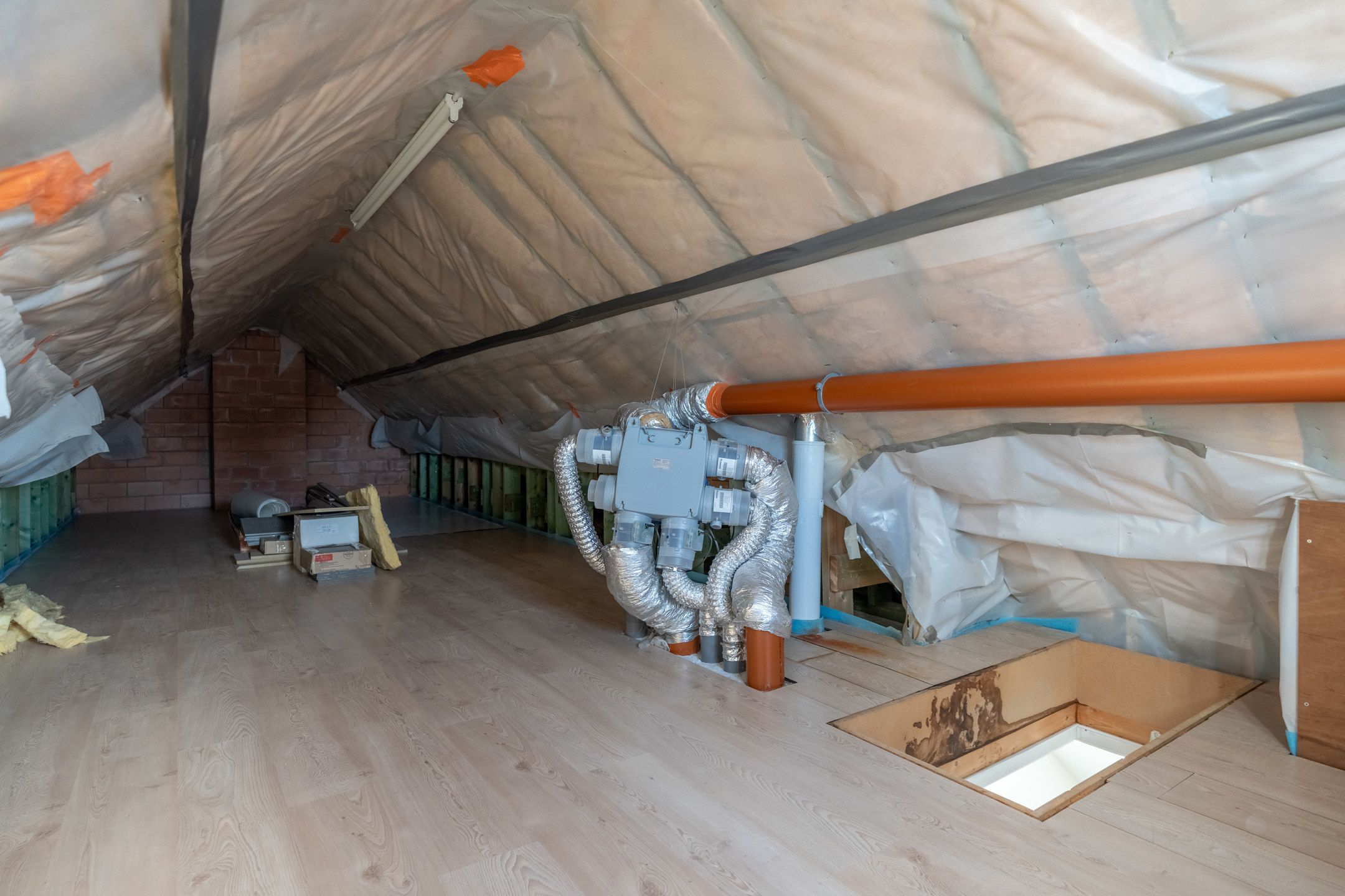Recente woning met 3 slaapkamers en garage op ideale locatie foto 29