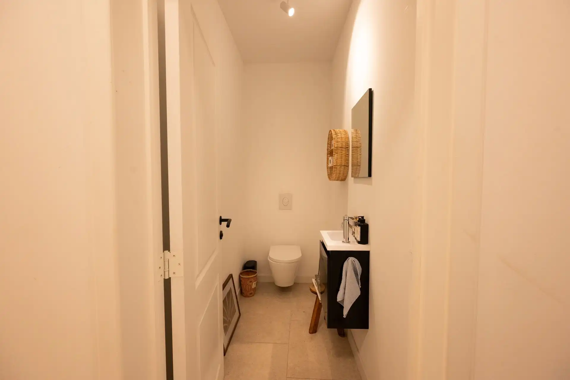 Prachtig gerenoveerde woning met tuin foto 4