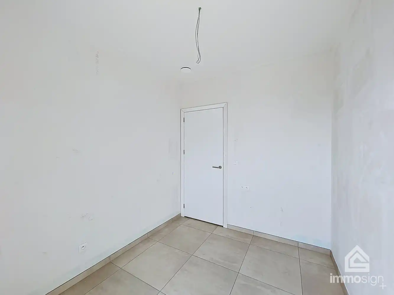 Lichtrijk nieuwbouwappartement met 2 slaapkamers op toplocatie in Pelt! foto 15