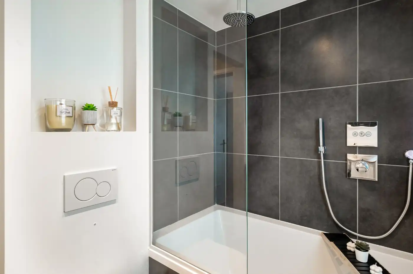 Energiezuinige, instapklare woning met 3 slpk., tuin en inpandige garage foto 10