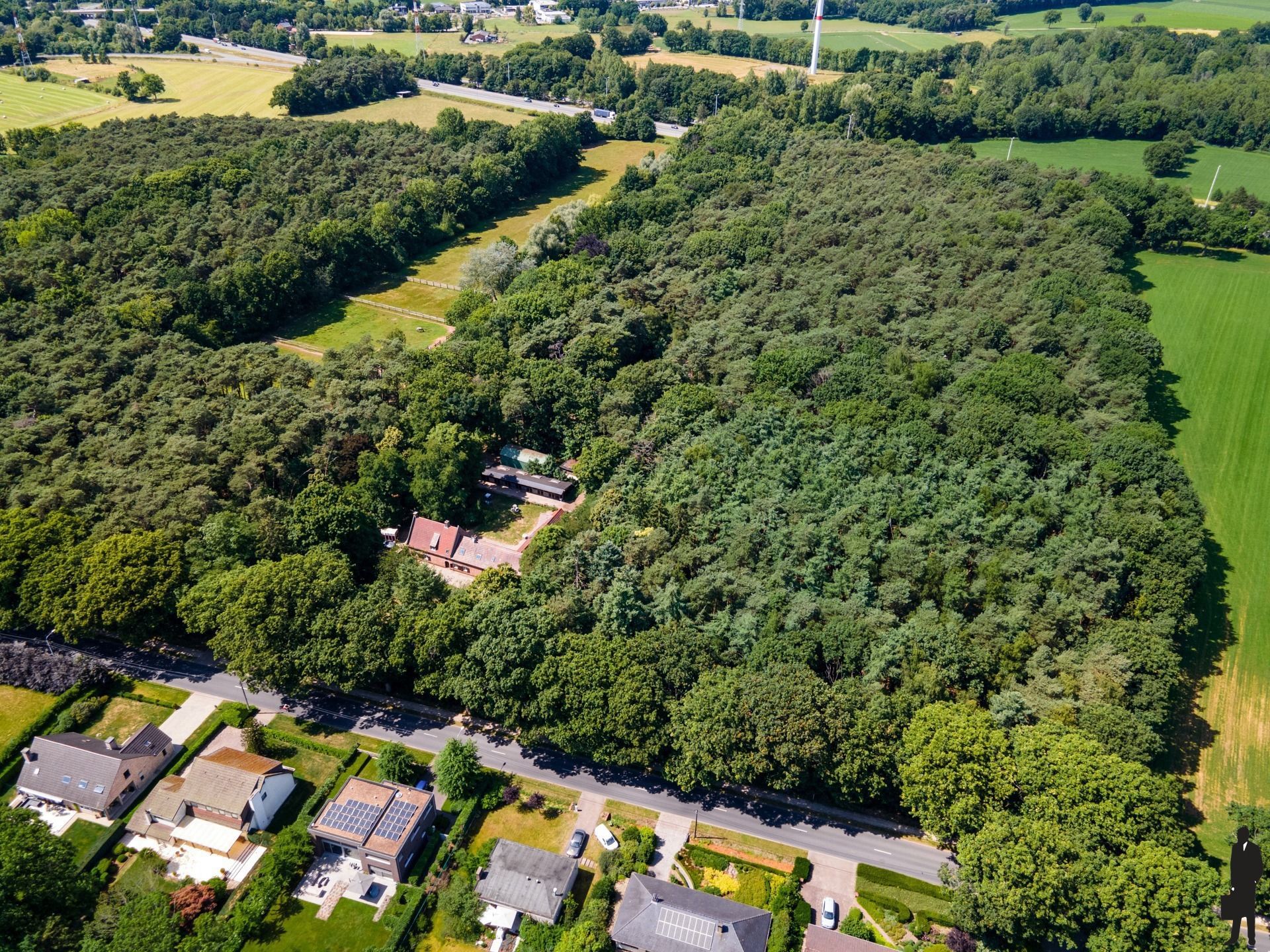 Riante hoeve op uitzonderlijk domein van bijna 10 ha foto 29