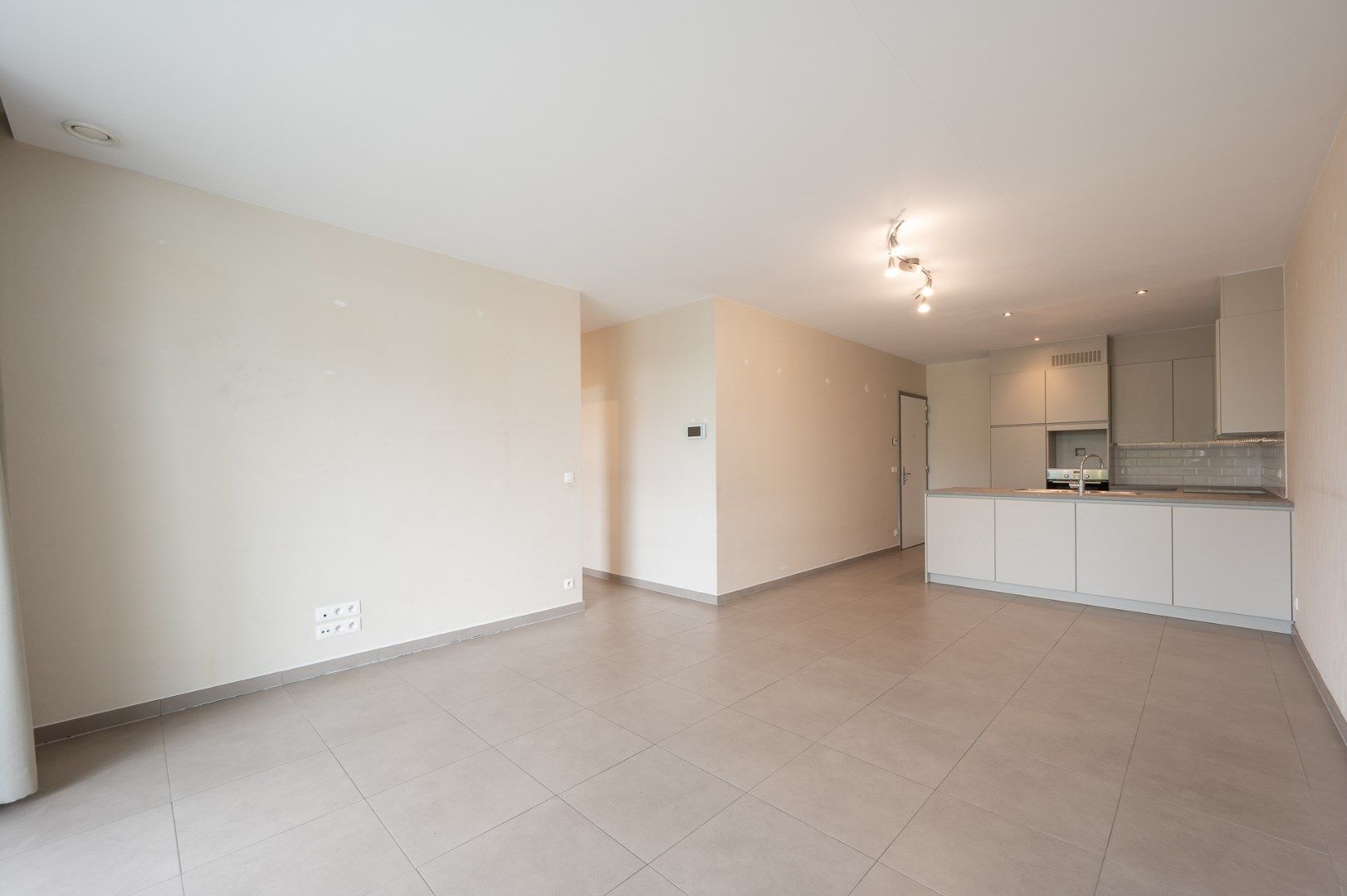 Recent appartement op rustige ligging nabij het Lappersfortbos te Brugge foto 2