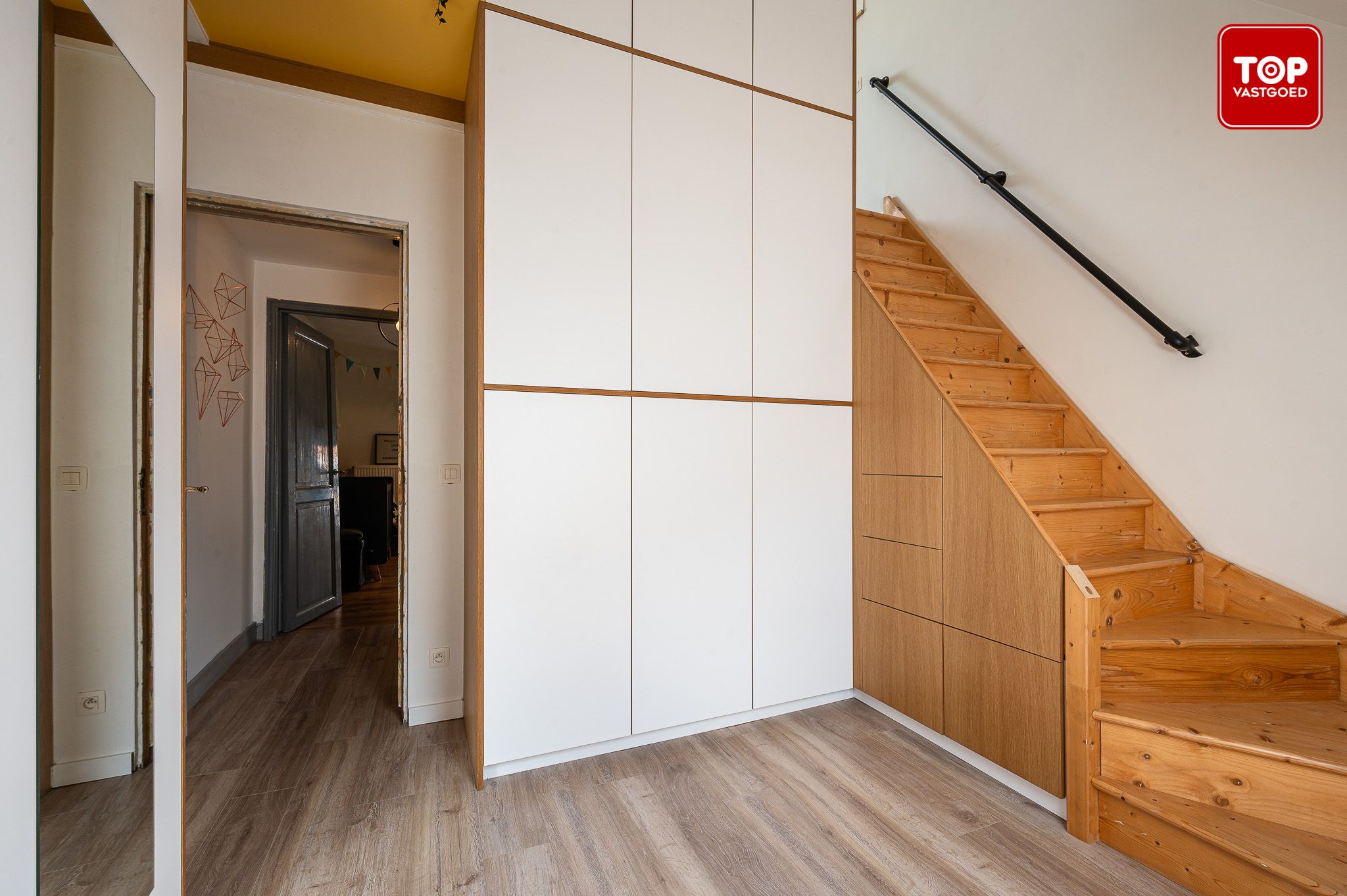 Instapklare woning met karakter, kwaliteitsvolle afwerking en gezellige stadskoer foto 23