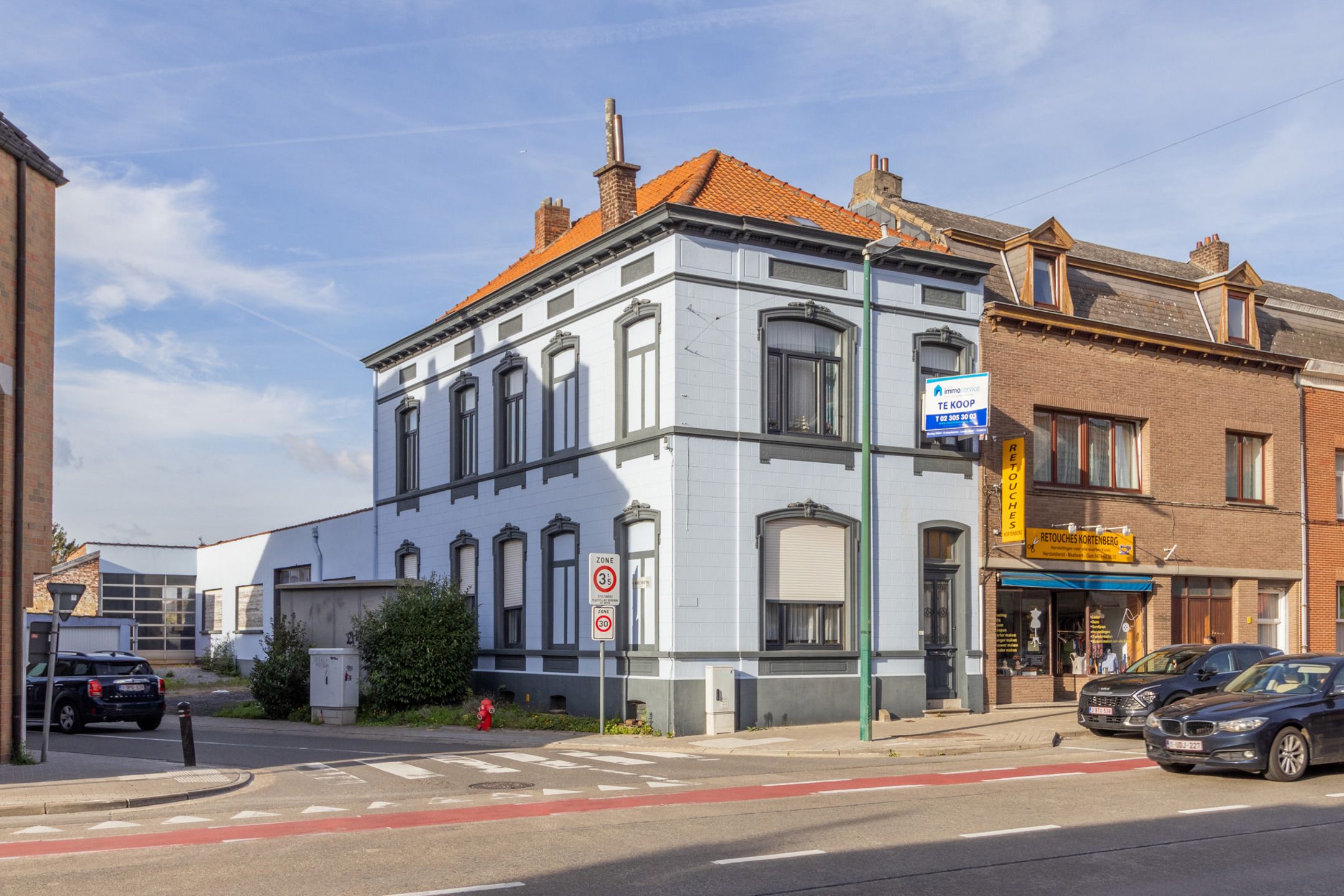 Unieke woning met loods op toplocatie! foto 1