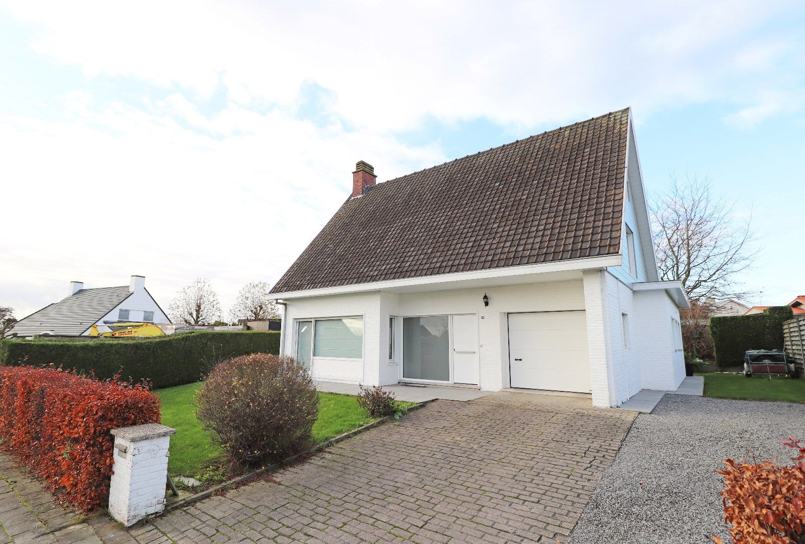 Gerenoveerde woning op 818 m² foto 12
